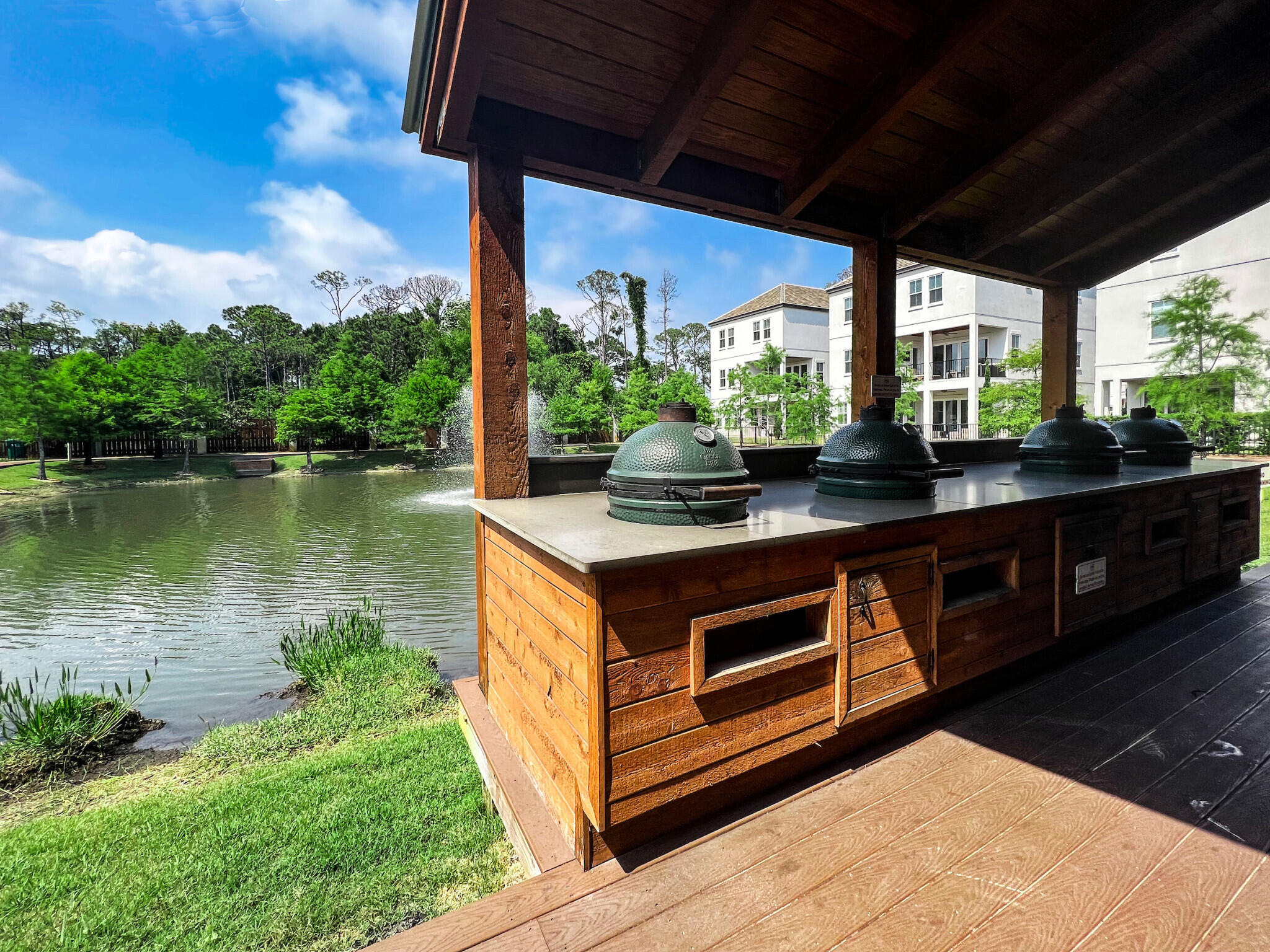 The Retreats - Residential