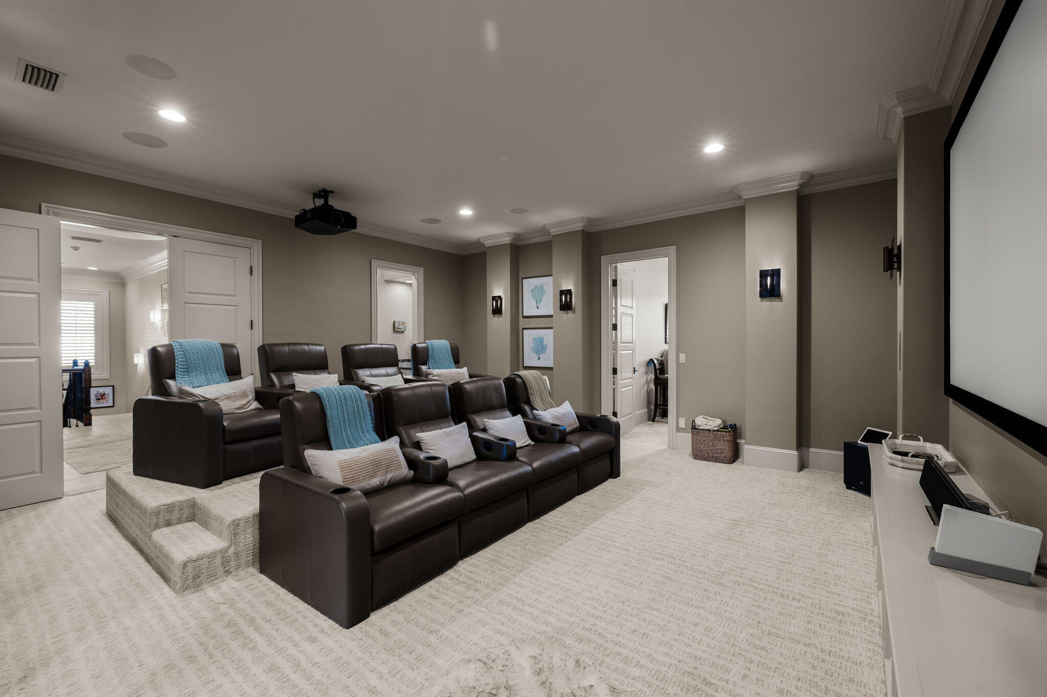 BURNT PINE - Residential