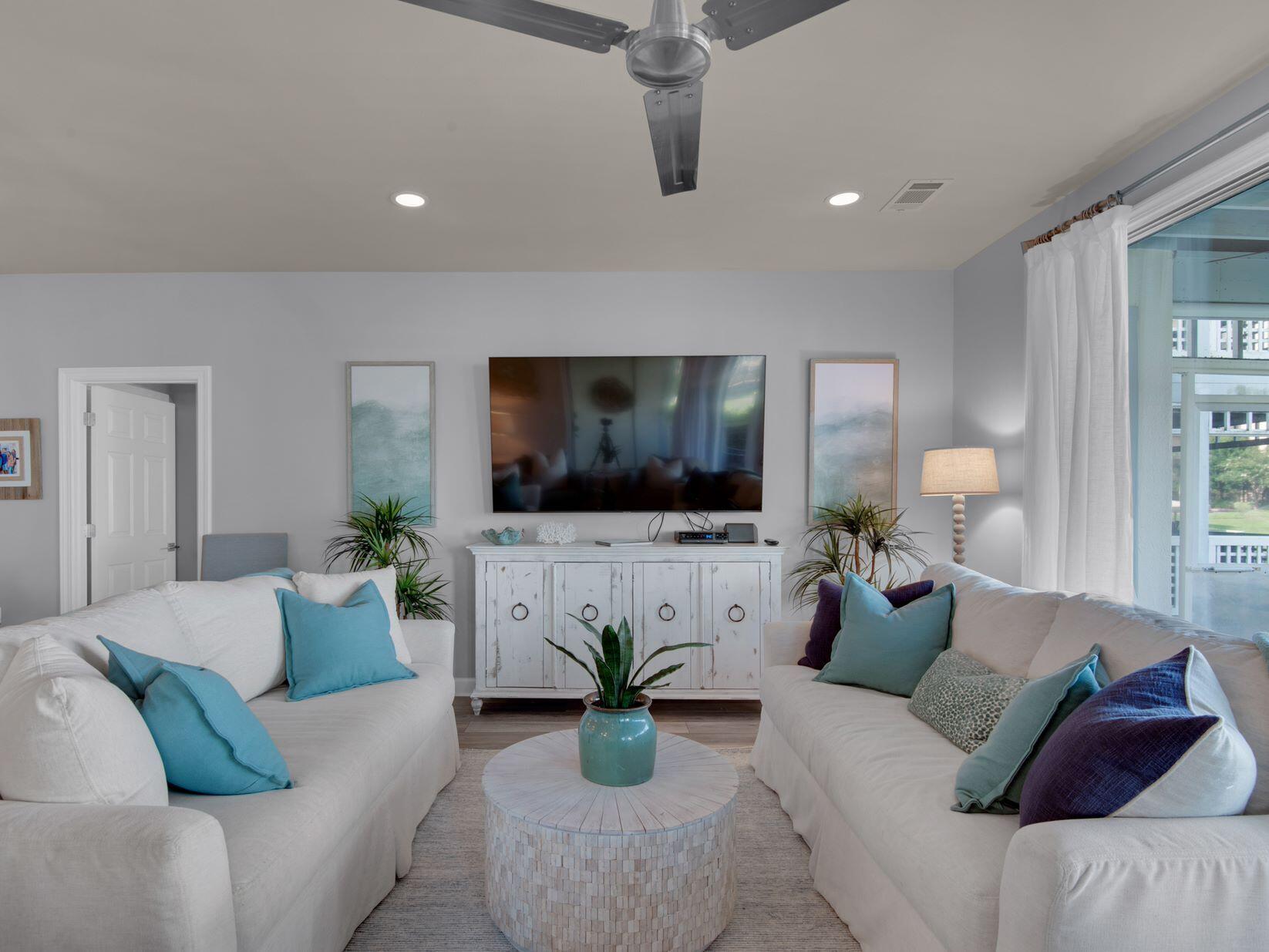 HIDDEN DUNES BEACH VILLAS - Residential