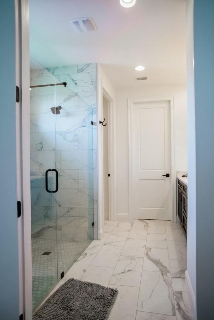 Raiders Landing - Residential Lease