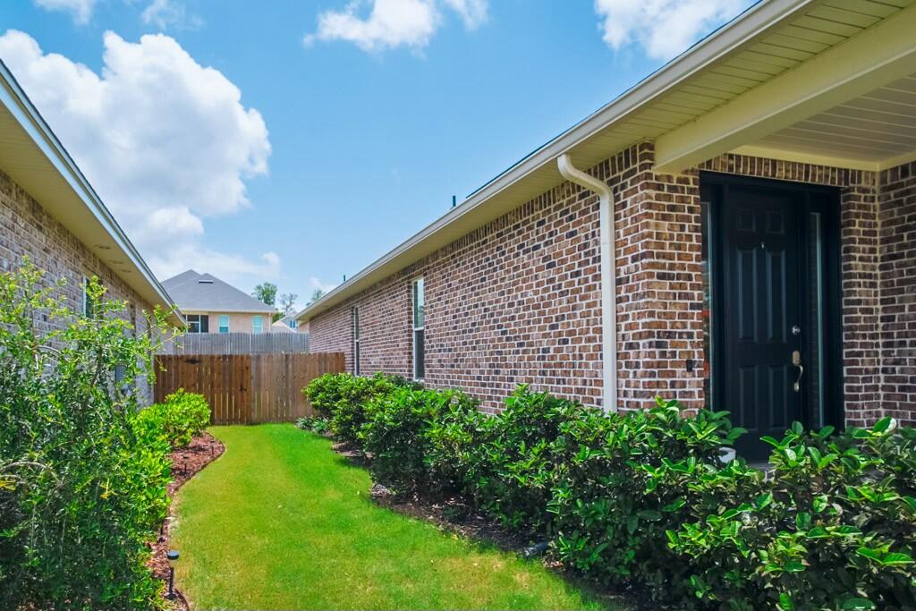 Raiders Landing - Residential Lease