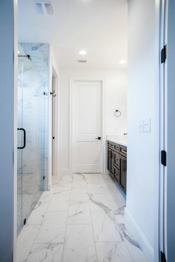 Raiders Landing - Residential Lease