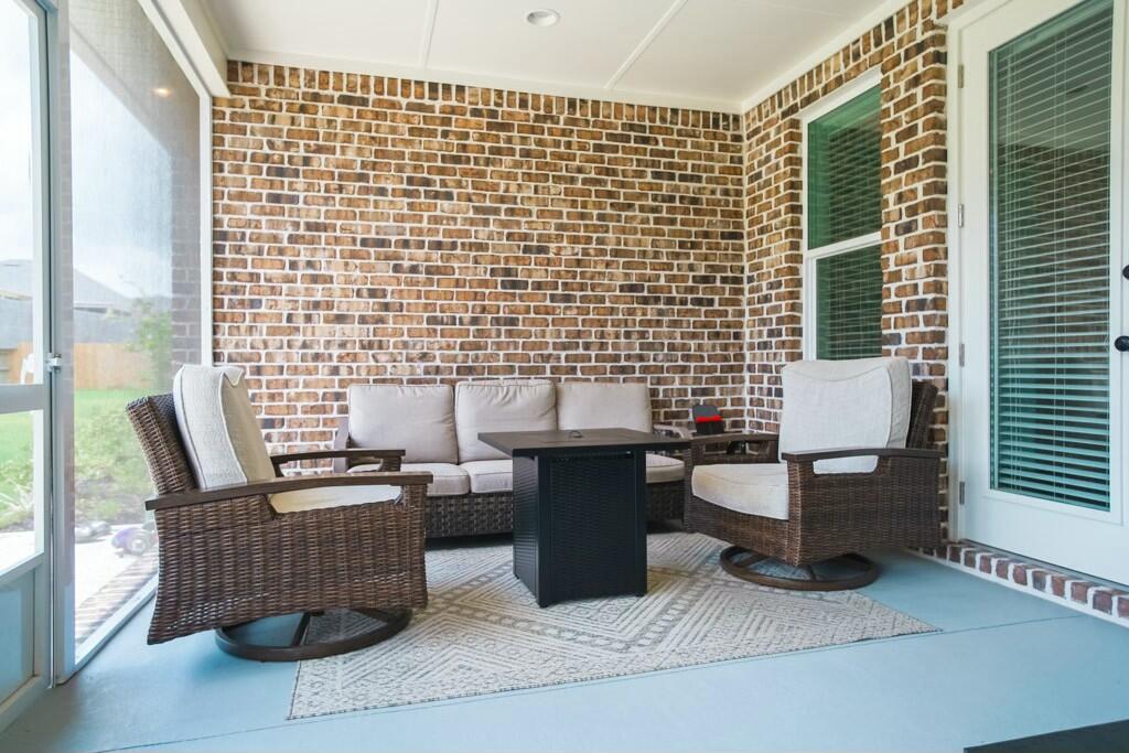 Raiders Landing - Residential Lease