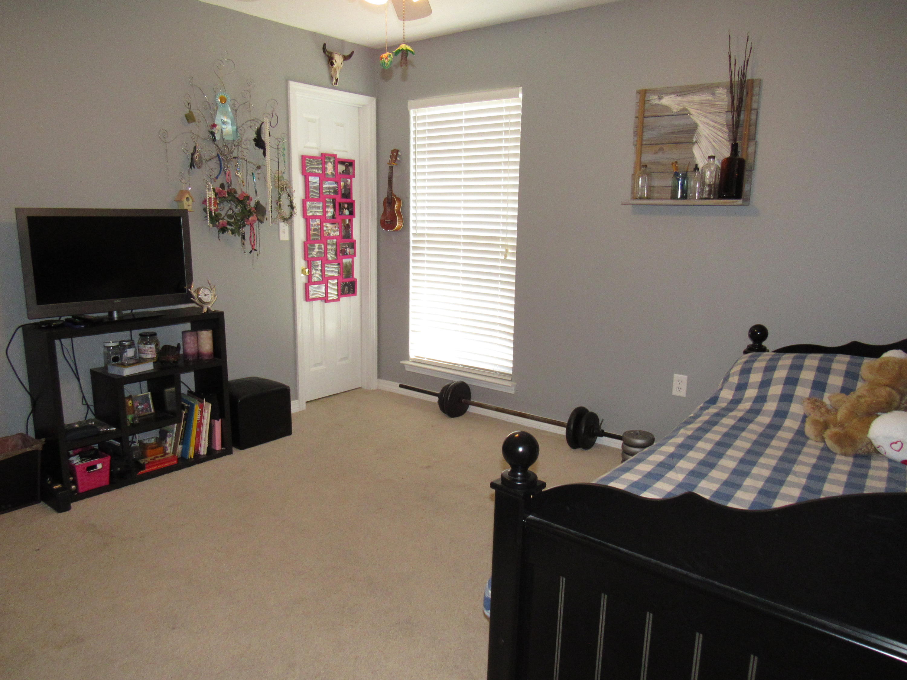 SILVER OAKS PH 1 - Residential