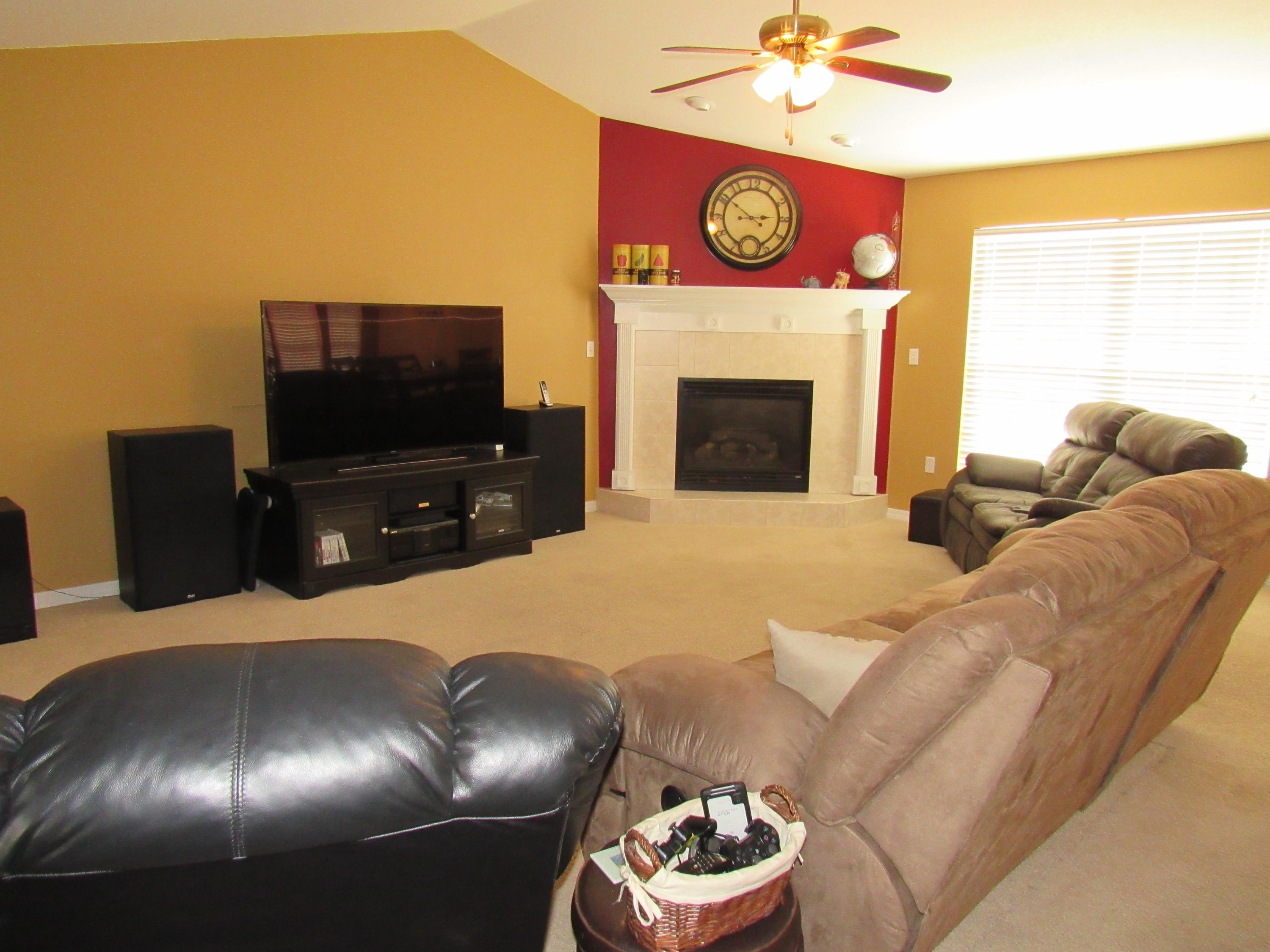 SILVER OAKS PH 1 - Residential