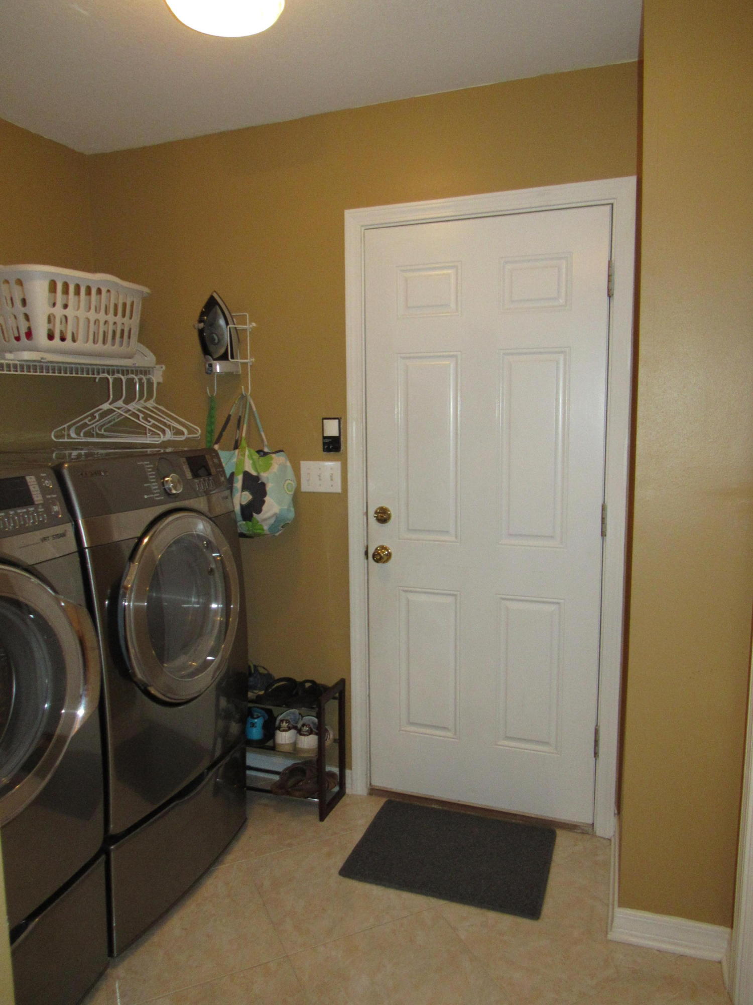 SILVER OAKS PH 1 - Residential