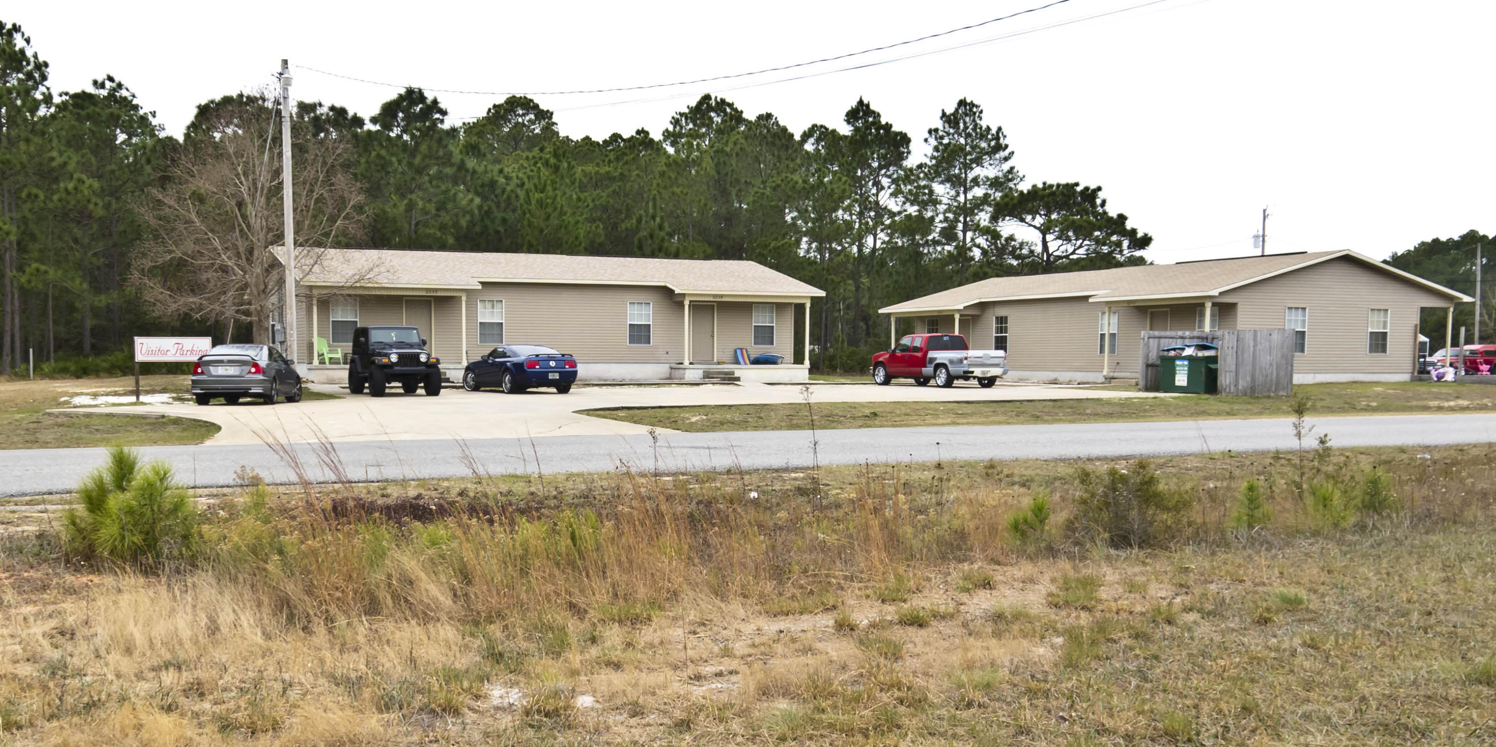 E2 OF NE4 OF SE4 OF NW4 OF SE4LESS - Residential Lease