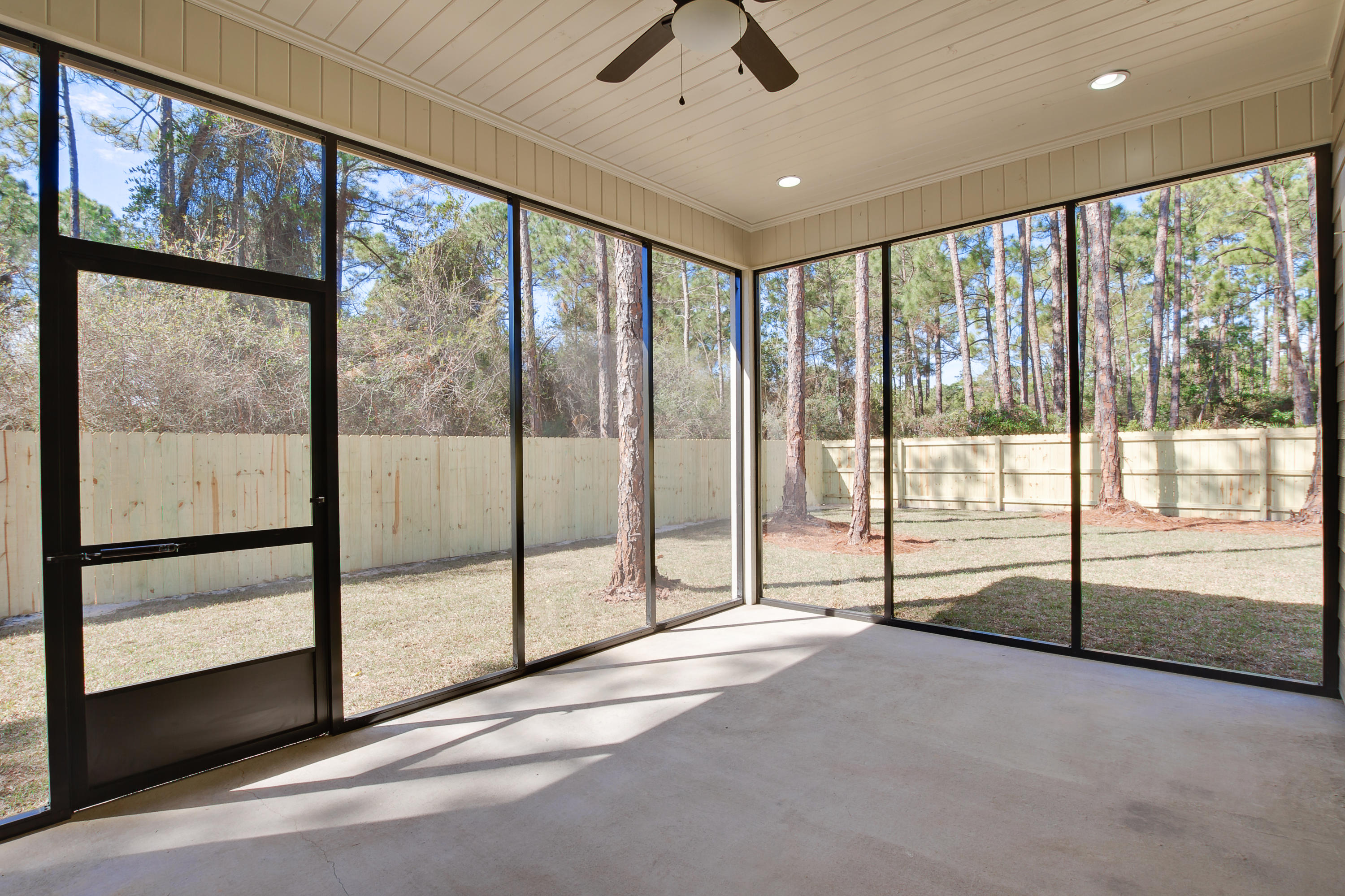 HOLIDAY SHORES ESTATES - Residential