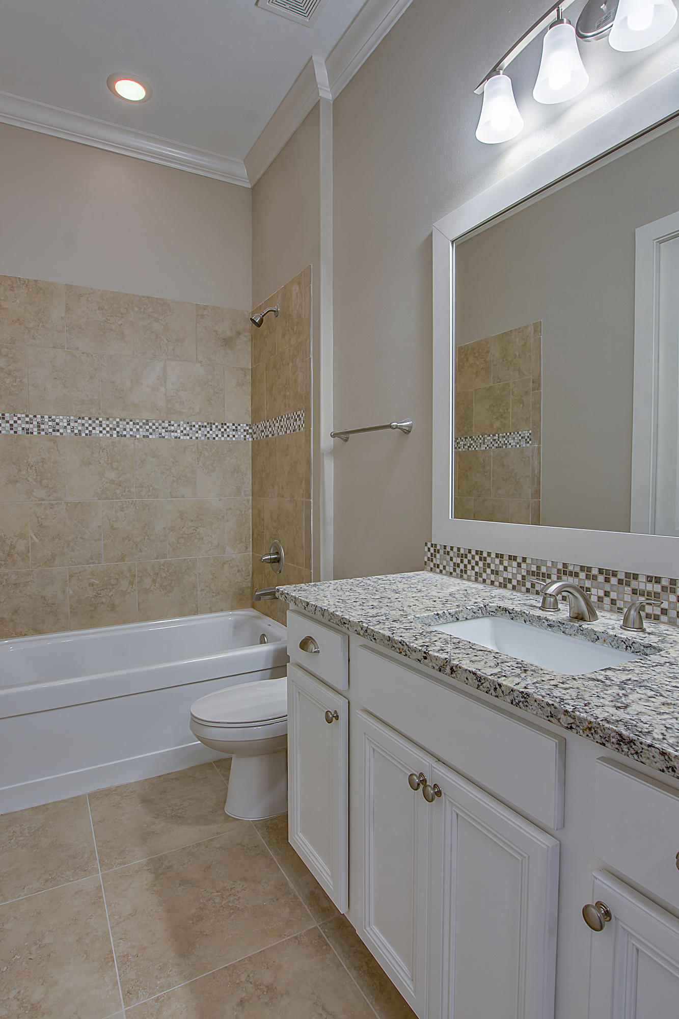 HOLIDAY SHORES ESTATES - Residential