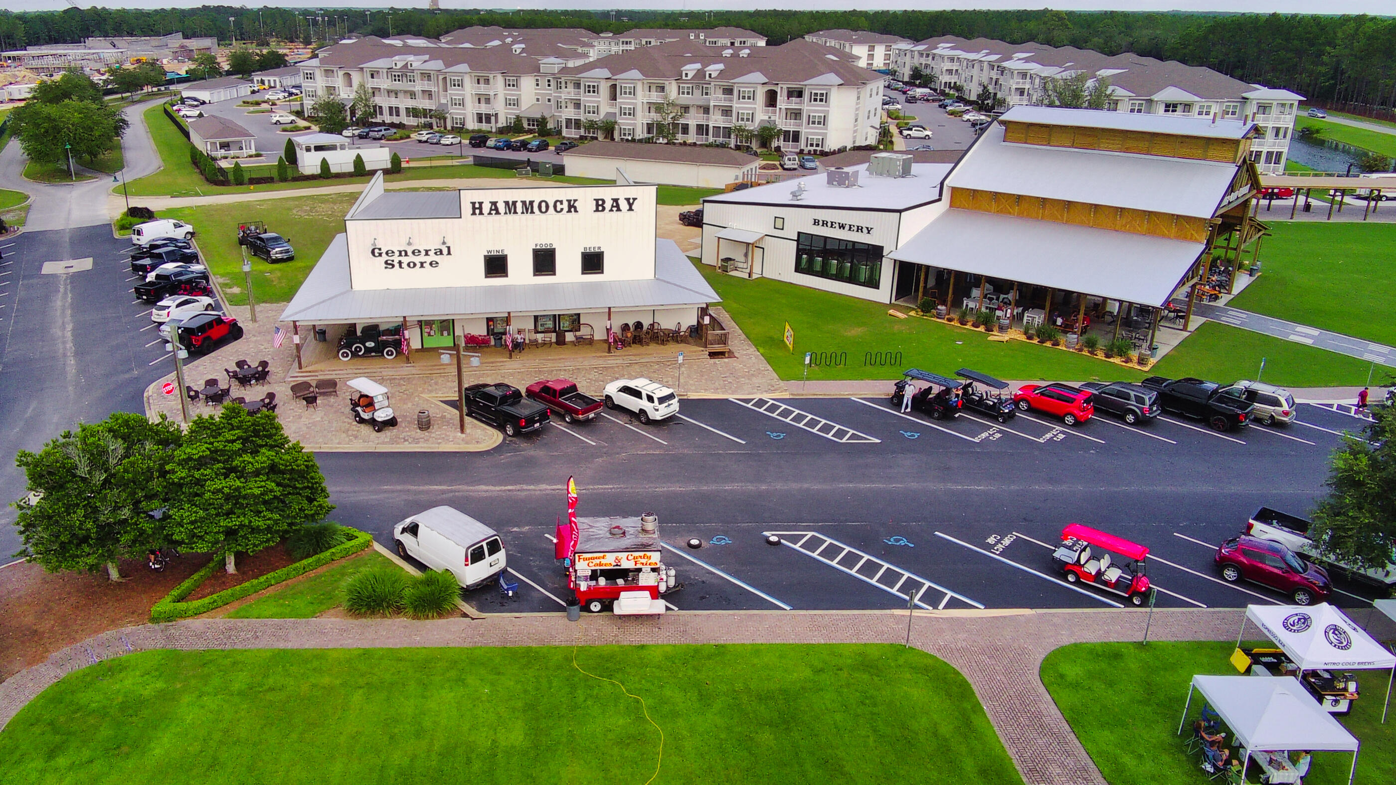 HAMMOCK BAY - Residential