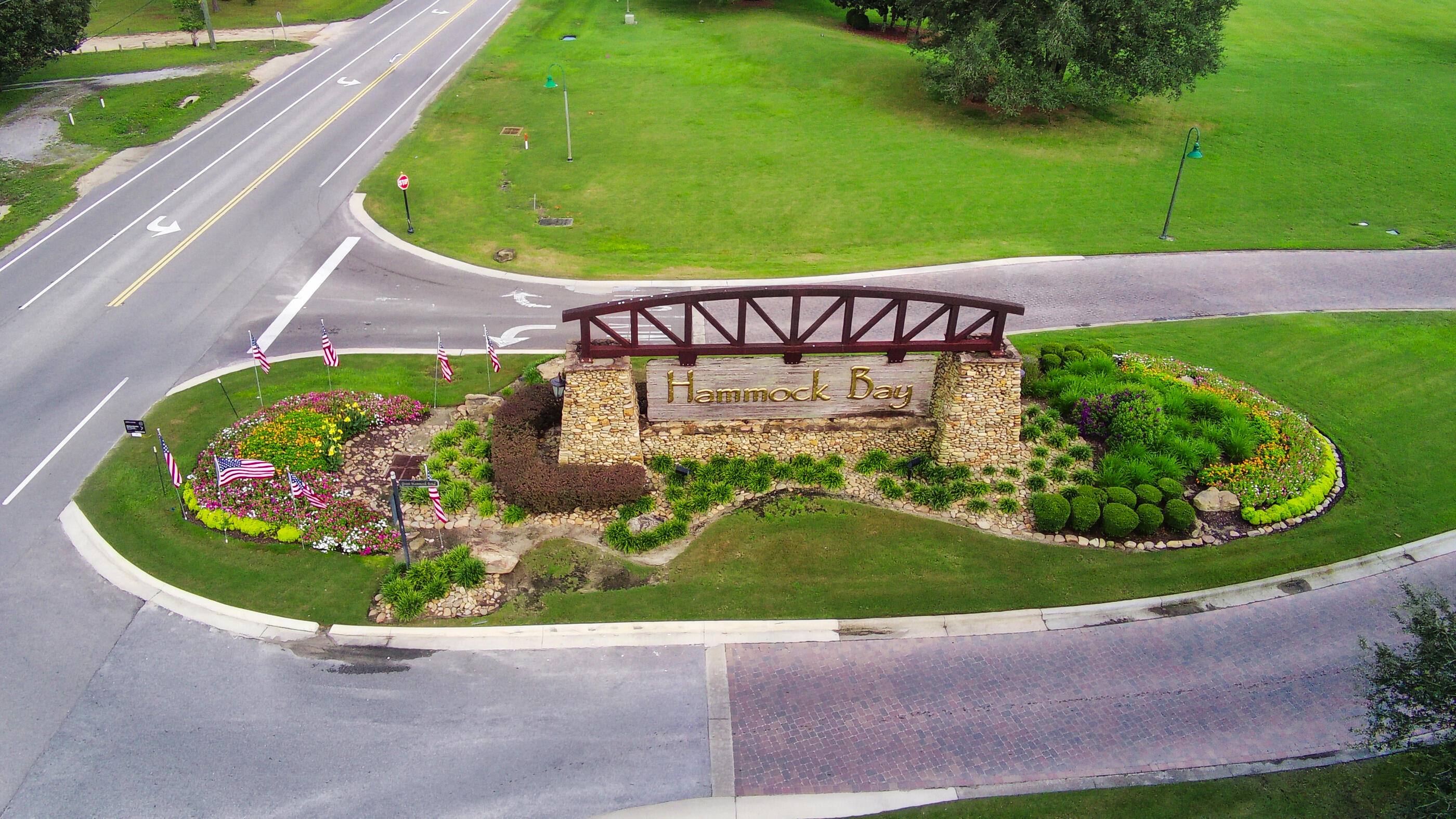 HAMMOCK BAY - Residential