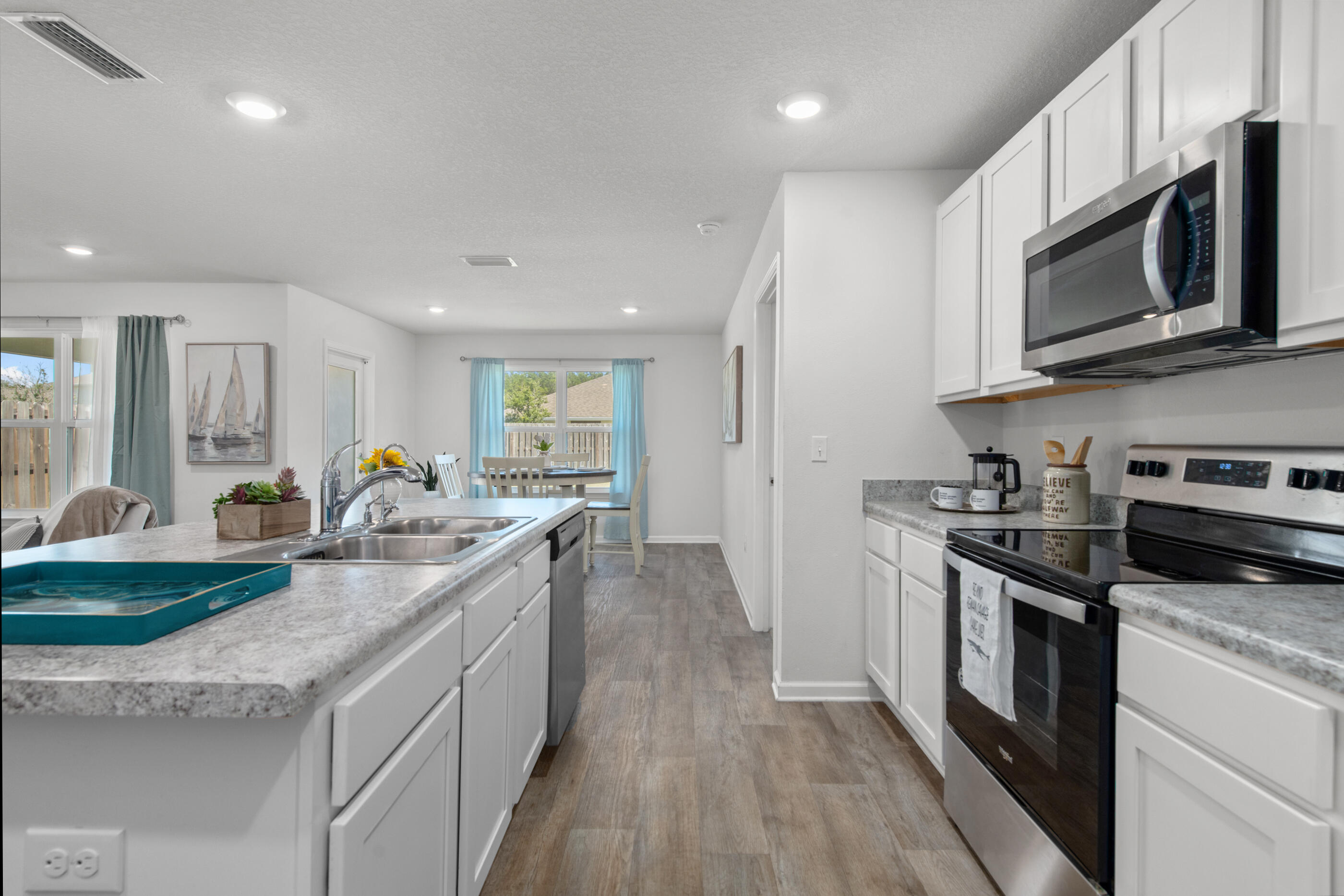 HAMMOCK BAY - Residential