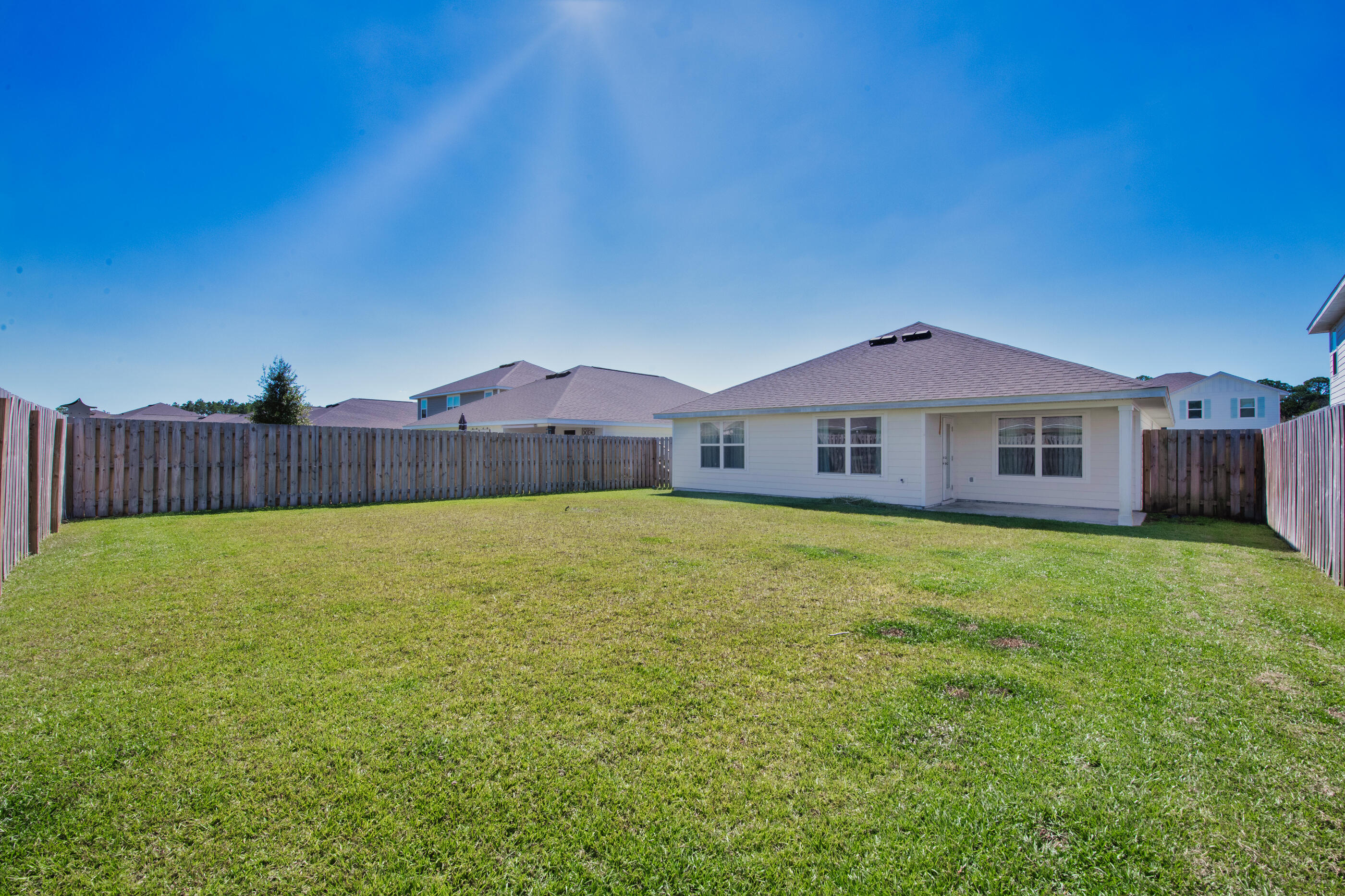 HAMMOCK BAY - Residential