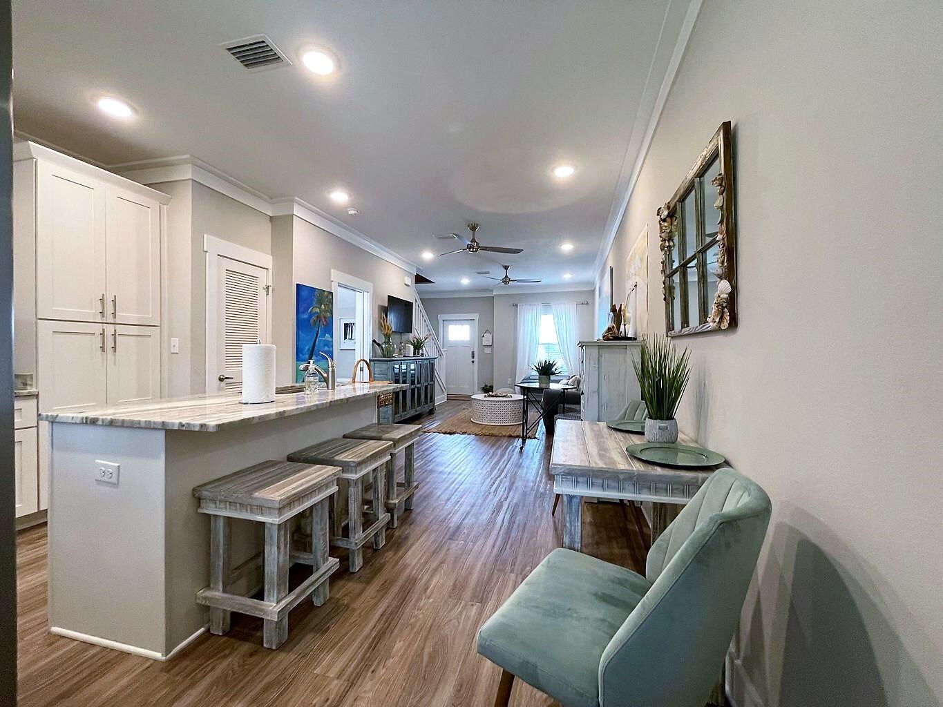 VERANDAS OF FREEPORT, THE - Residential Lease