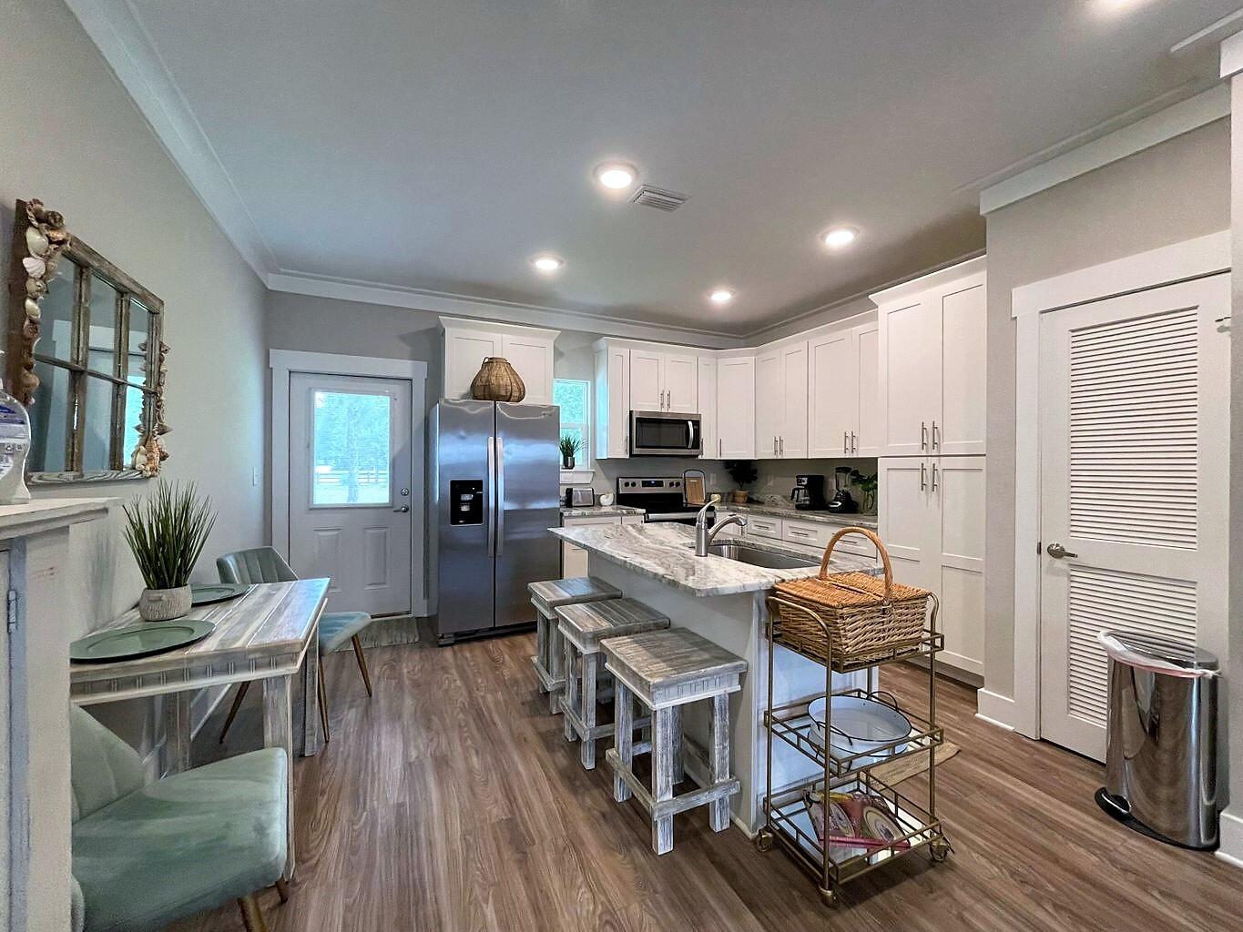 VERANDAS OF FREEPORT, THE - Residential Lease