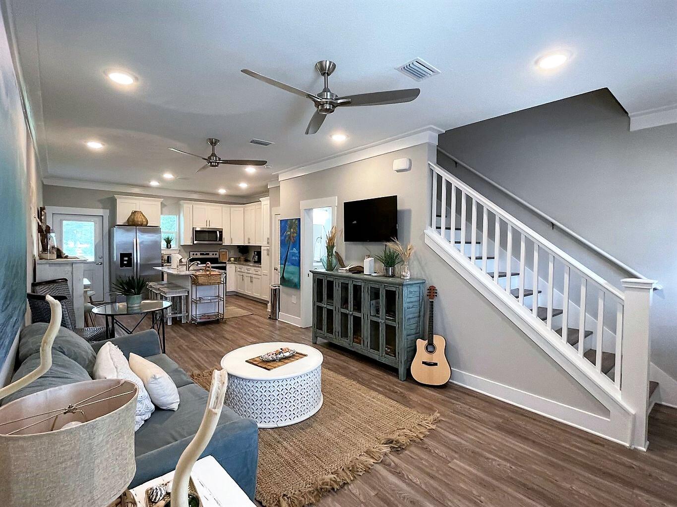 VERANDAS OF FREEPORT, THE - Residential Lease