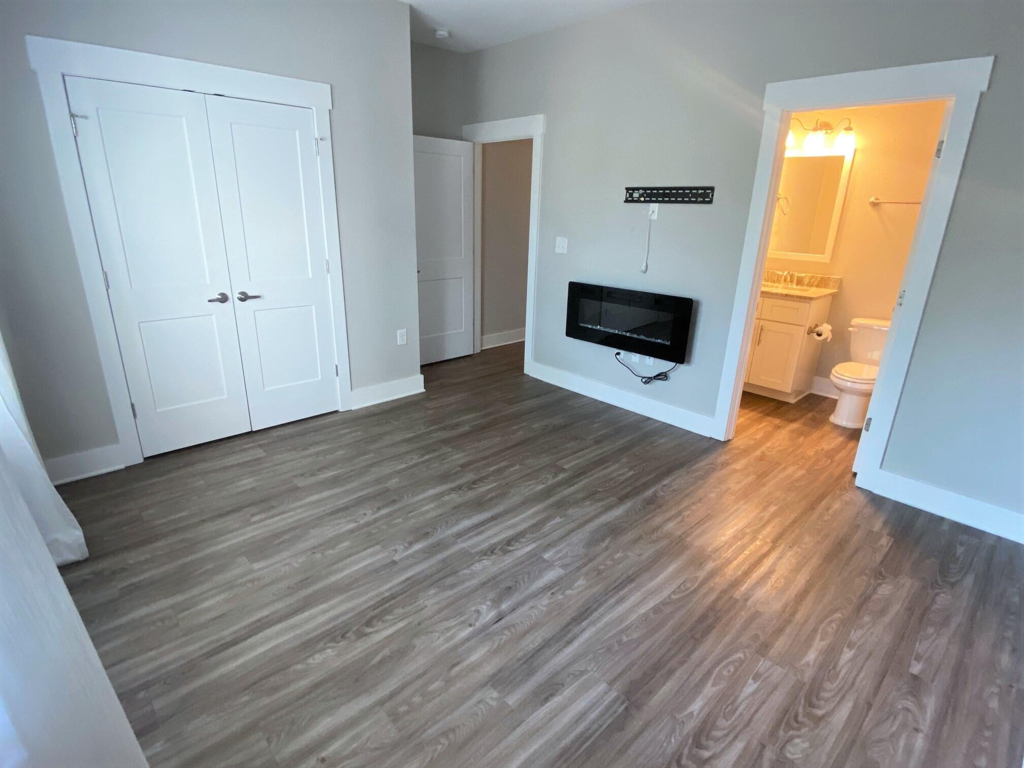 VERANDAS OF FREEPORT, THE - Residential Lease