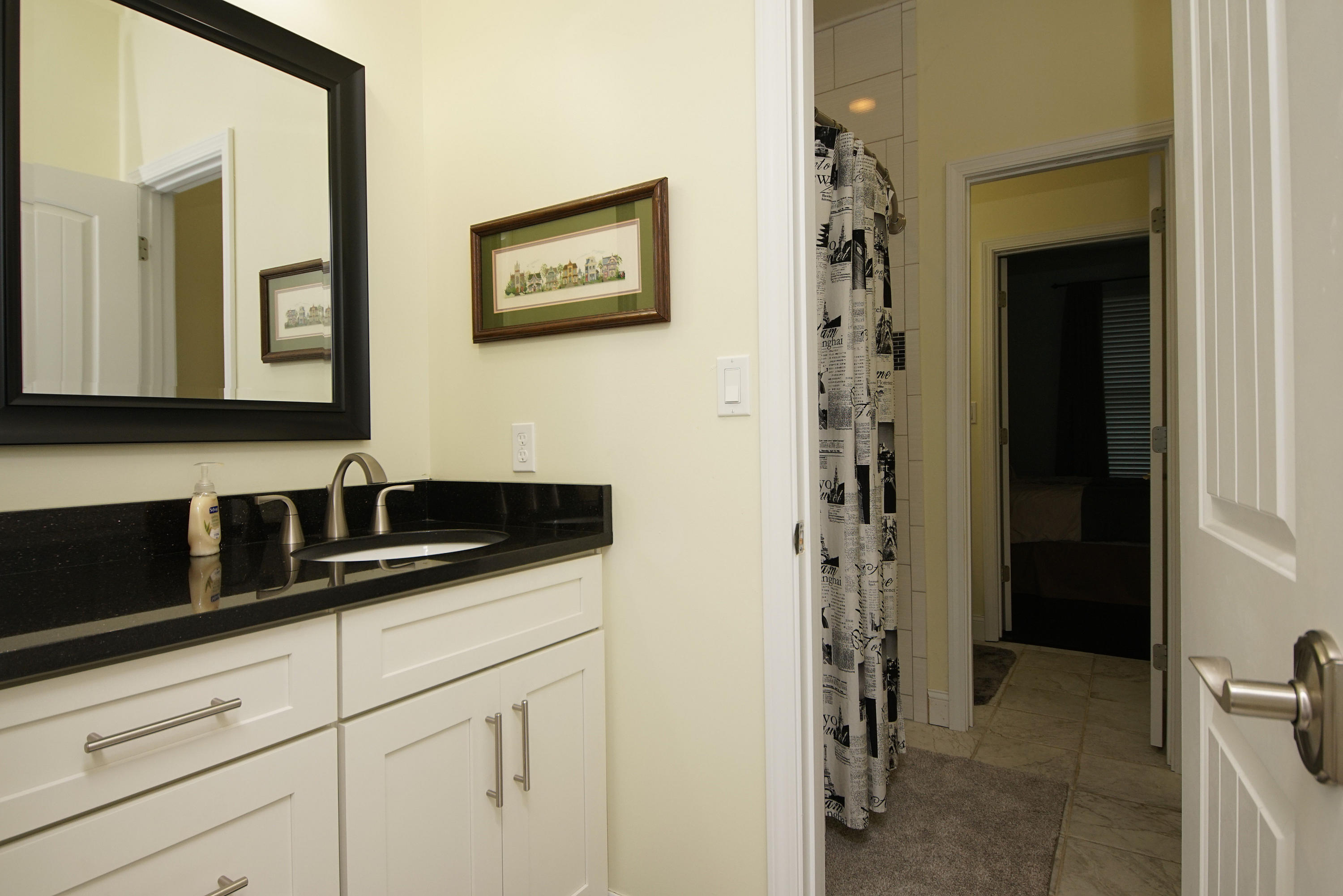 VALPARAISO SHORES - Residential