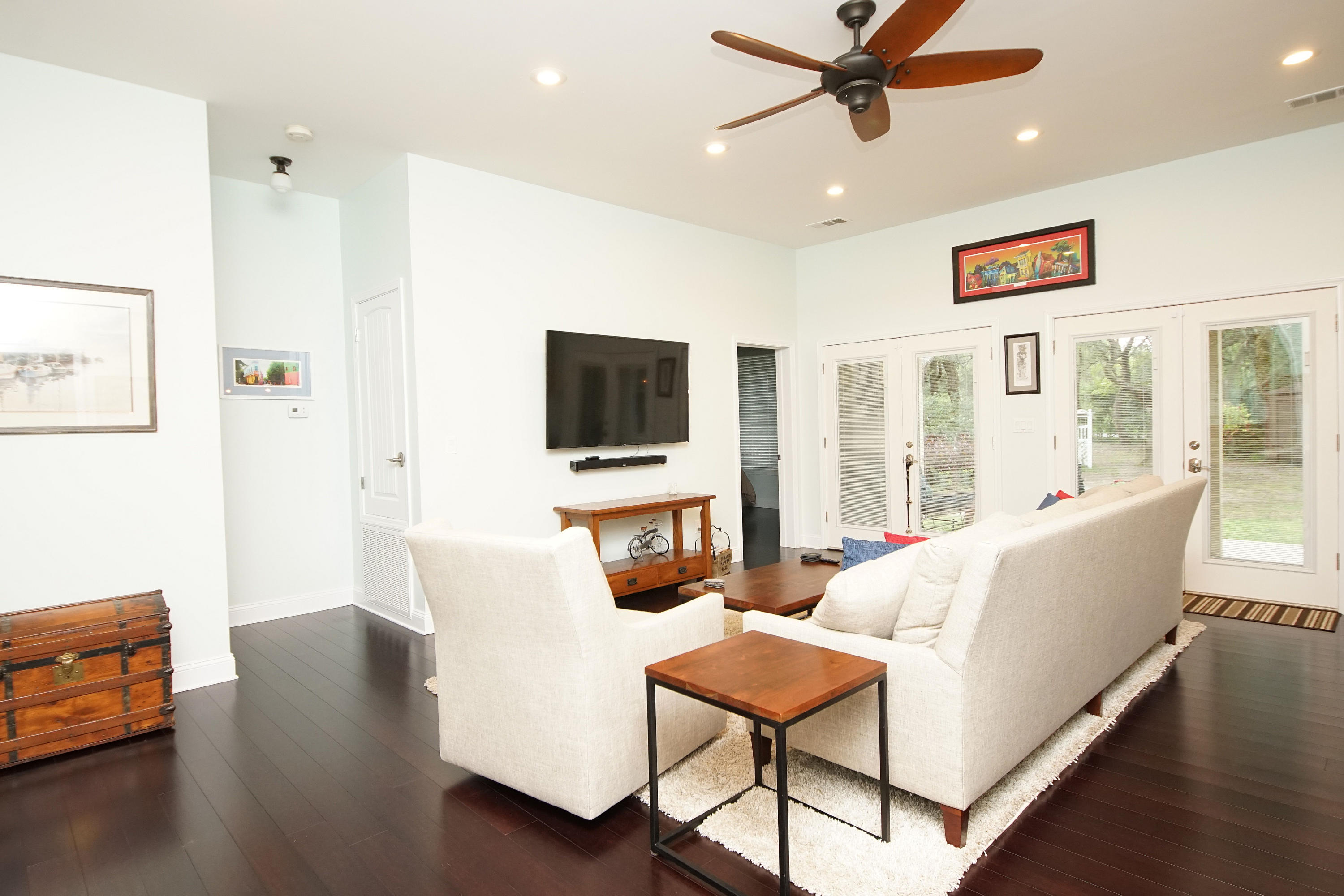 VALPARAISO SHORES - Residential