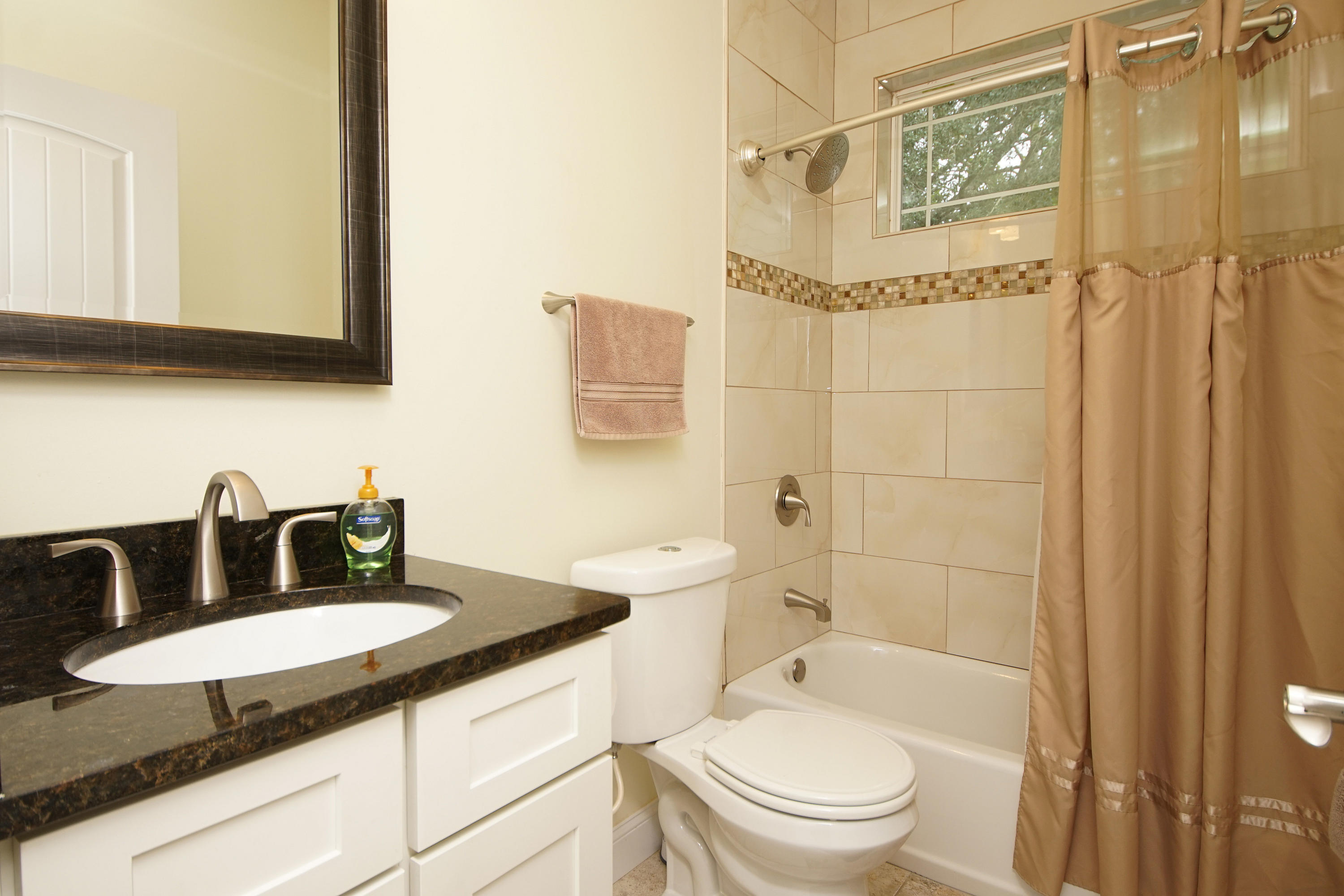 VALPARAISO SHORES - Residential