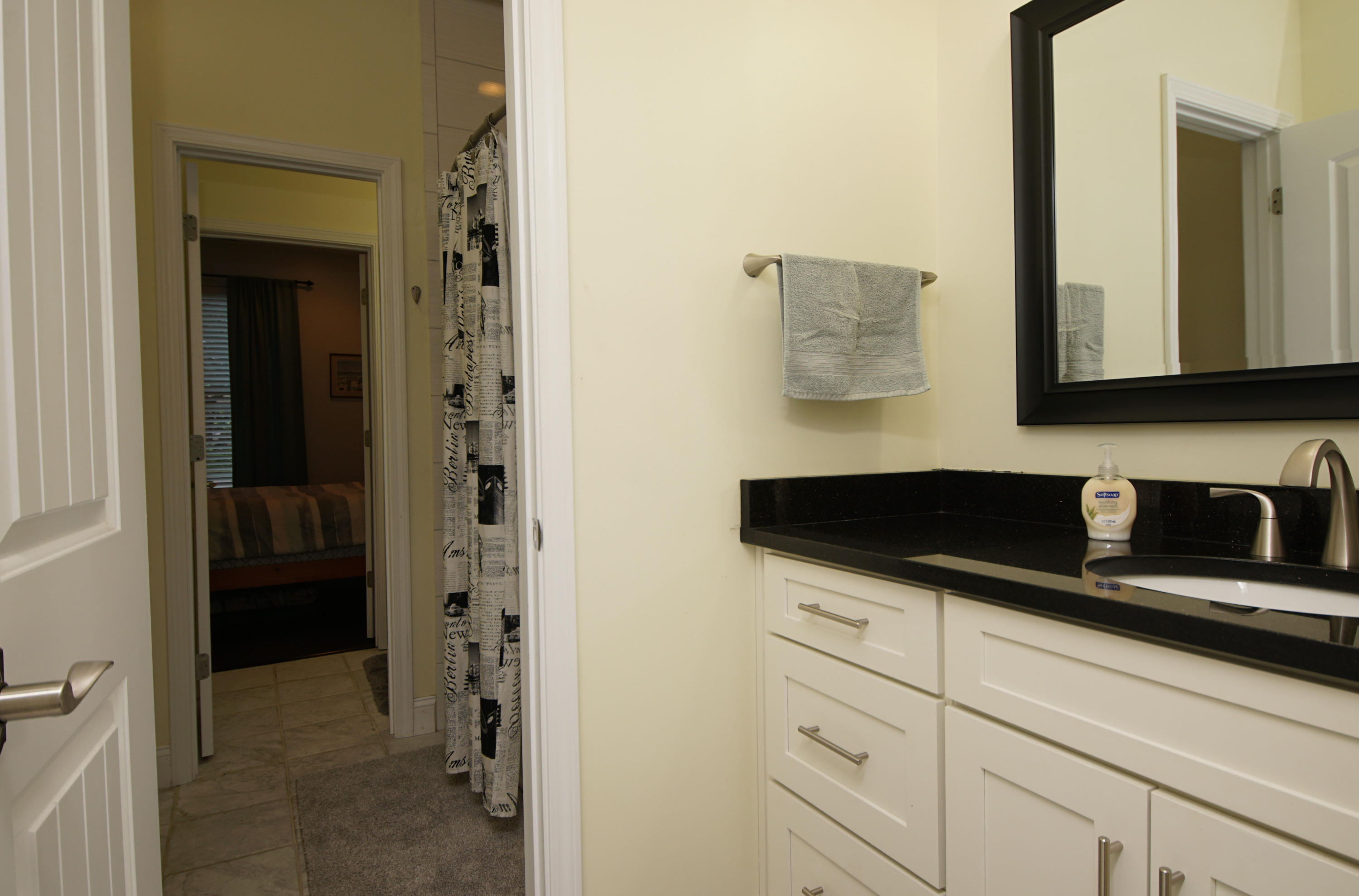 VALPARAISO SHORES - Residential