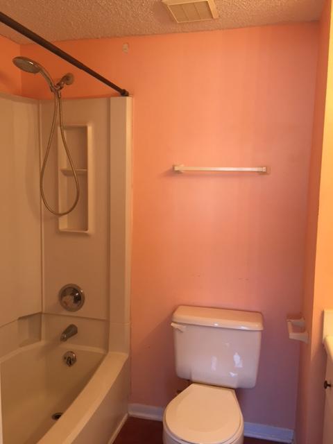 COMMODORES LANDING - Residential Lease