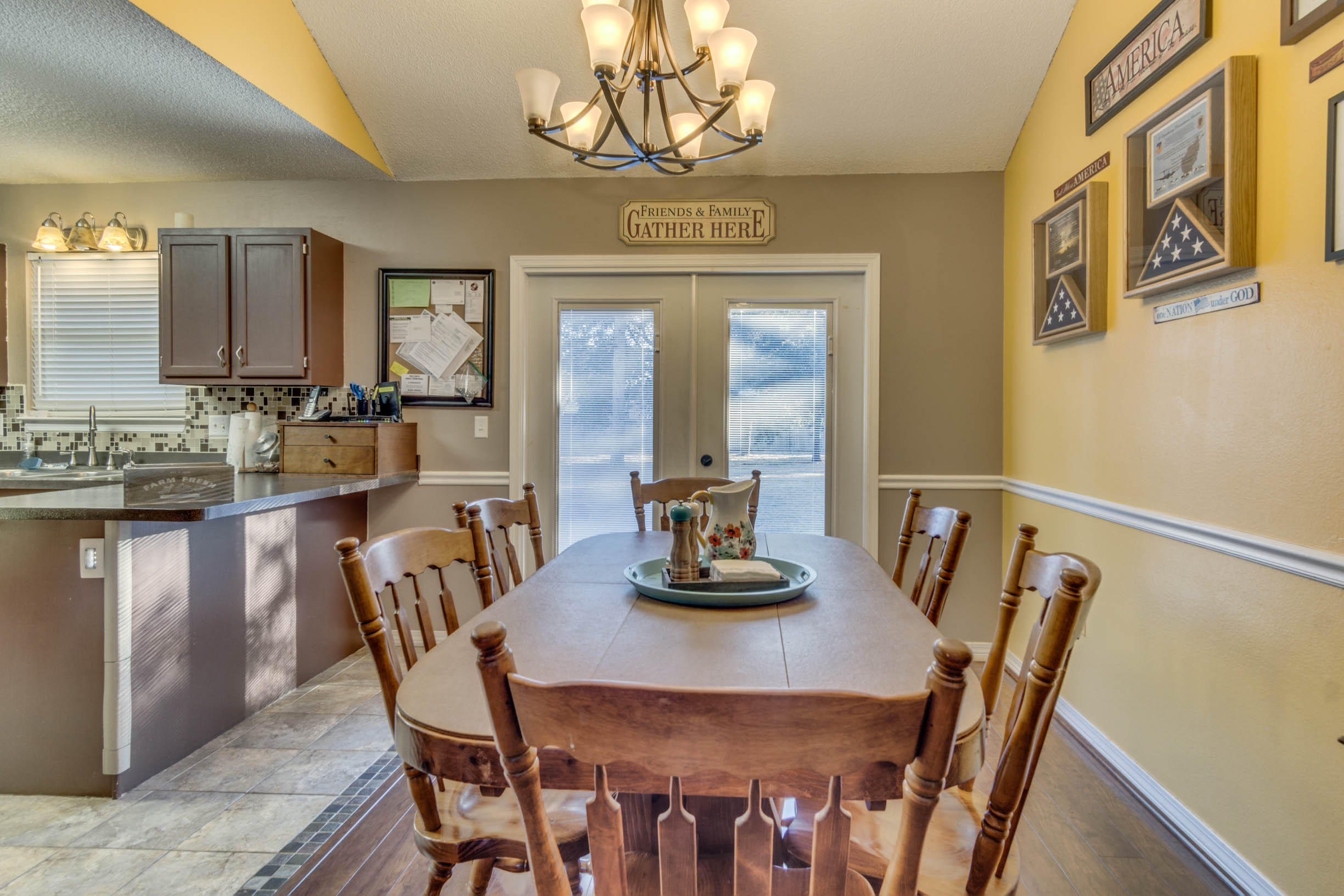 HOLLEY BY THE SEA - Residential