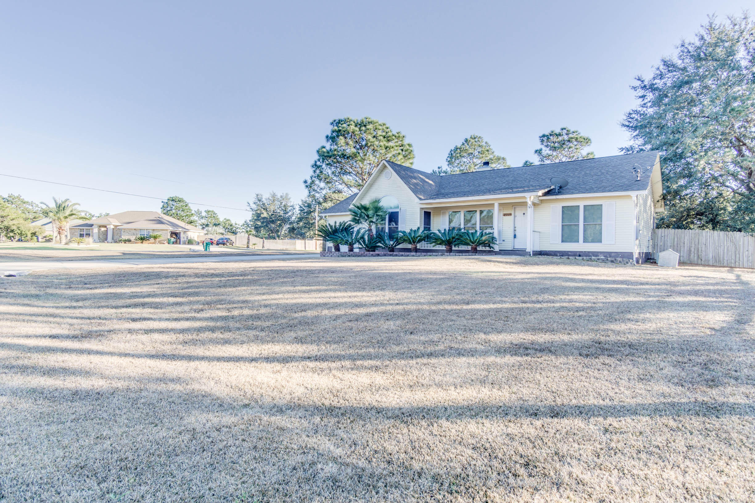 HOLLEY BY THE SEA - Residential