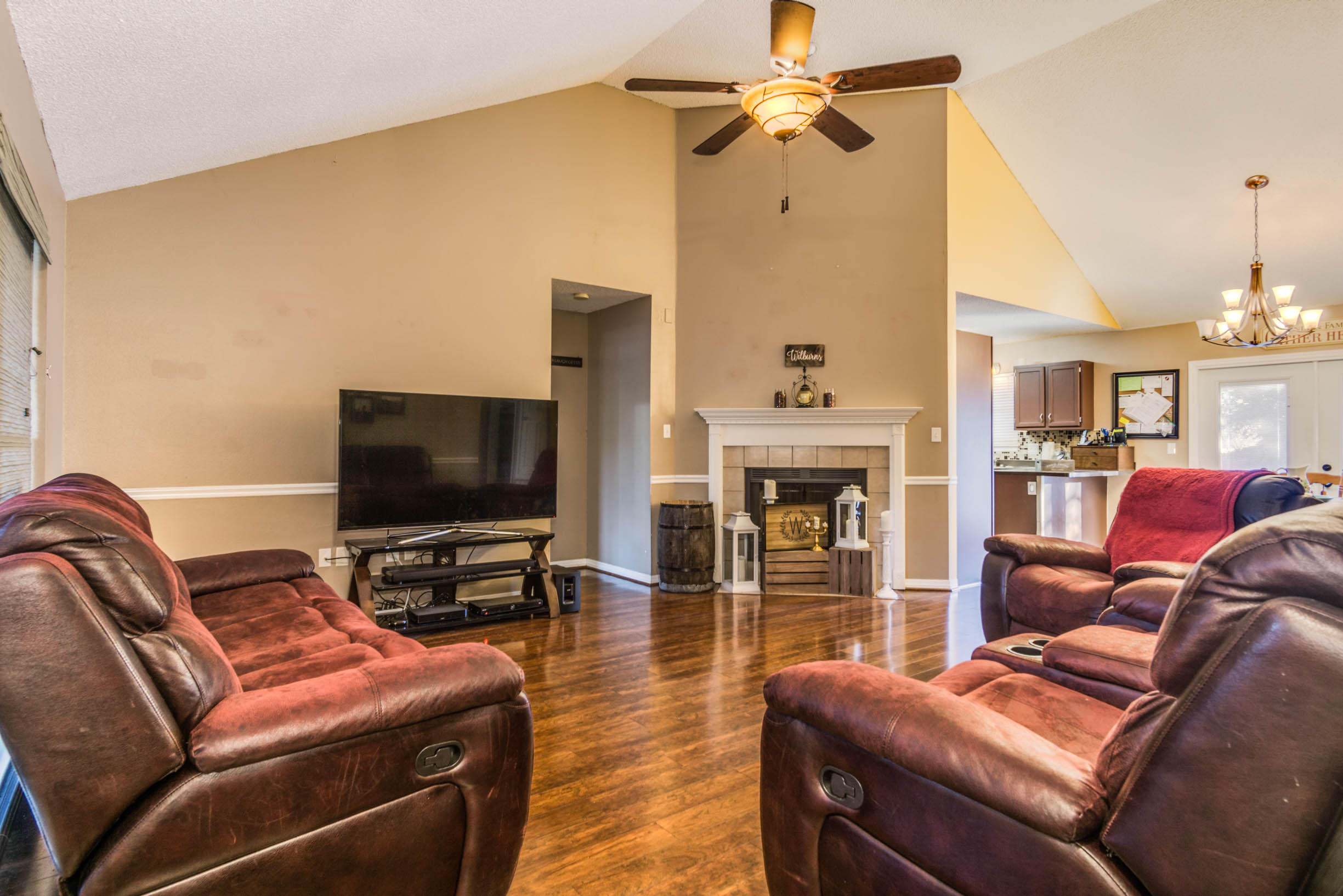 HOLLEY BY THE SEA - Residential