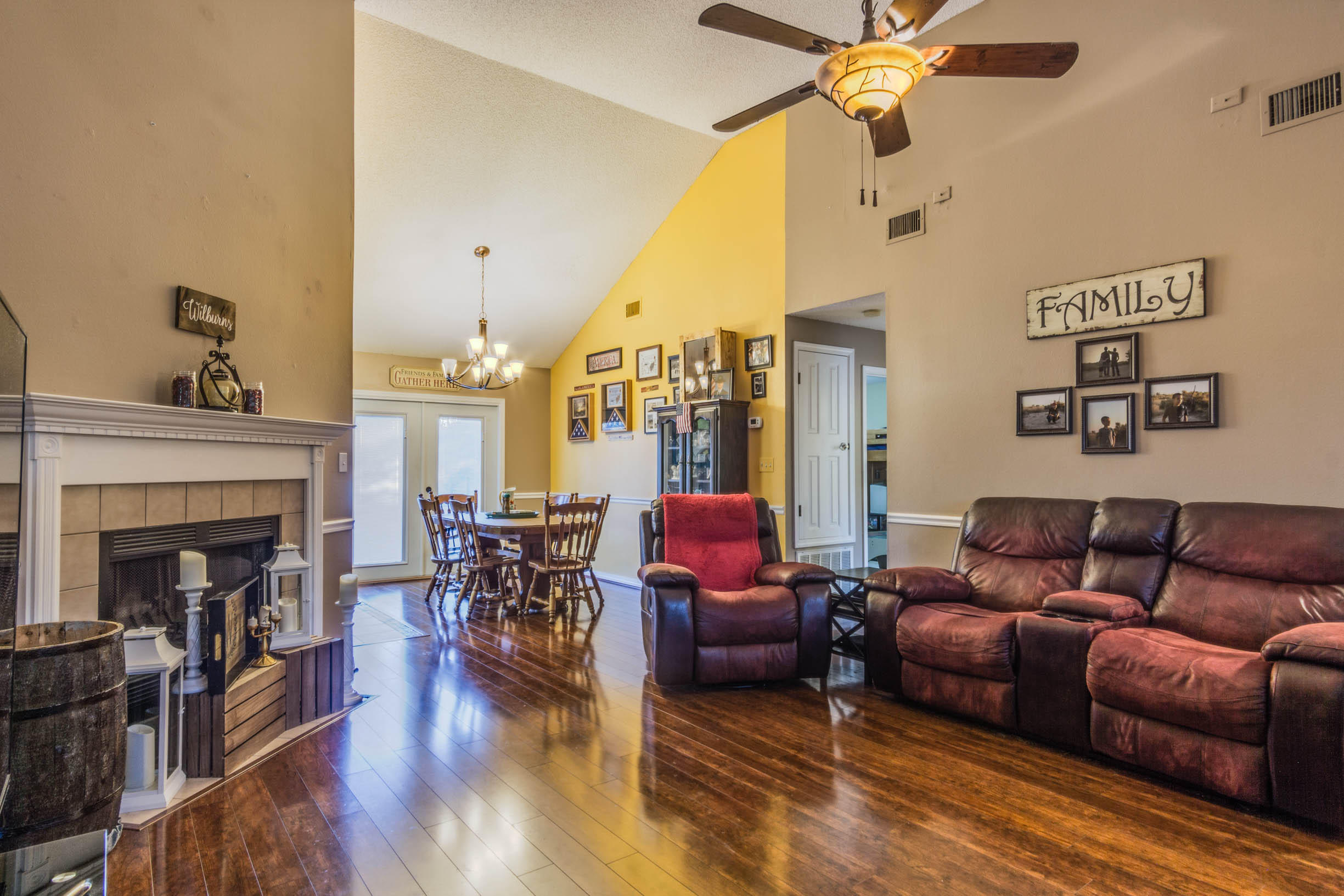 HOLLEY BY THE SEA - Residential