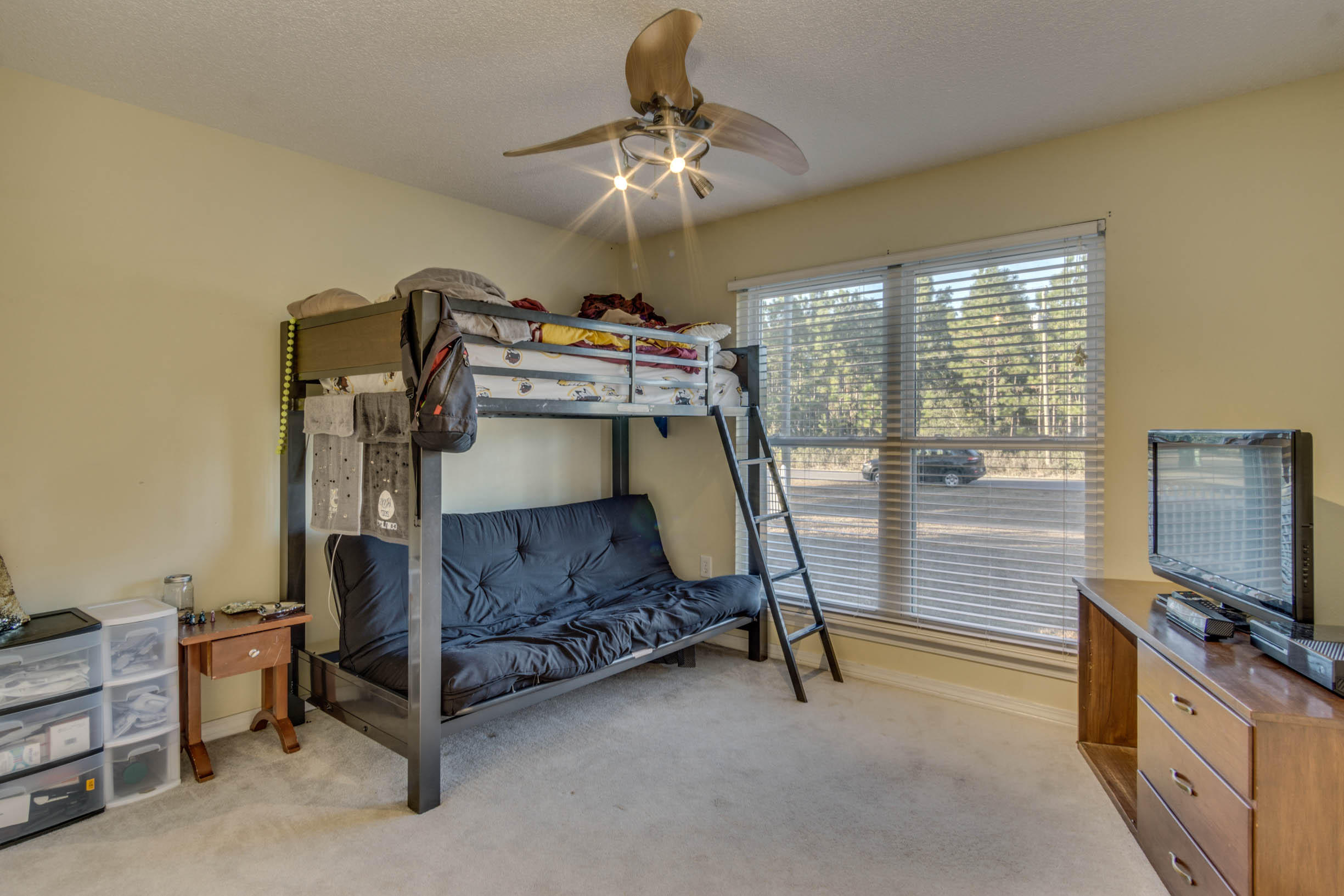 HOLLEY BY THE SEA - Residential