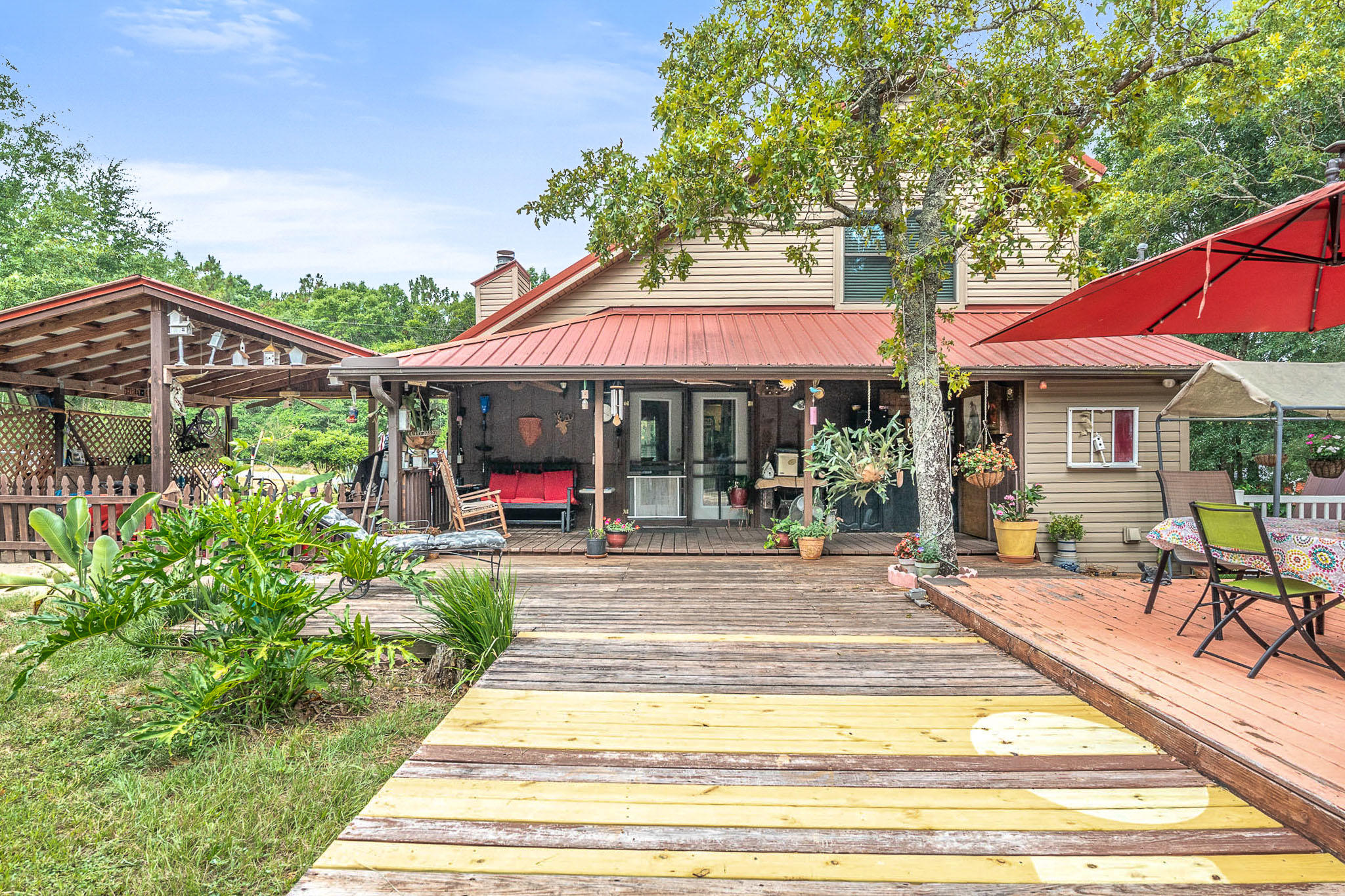 ADAMS POWELL EAST - Residential