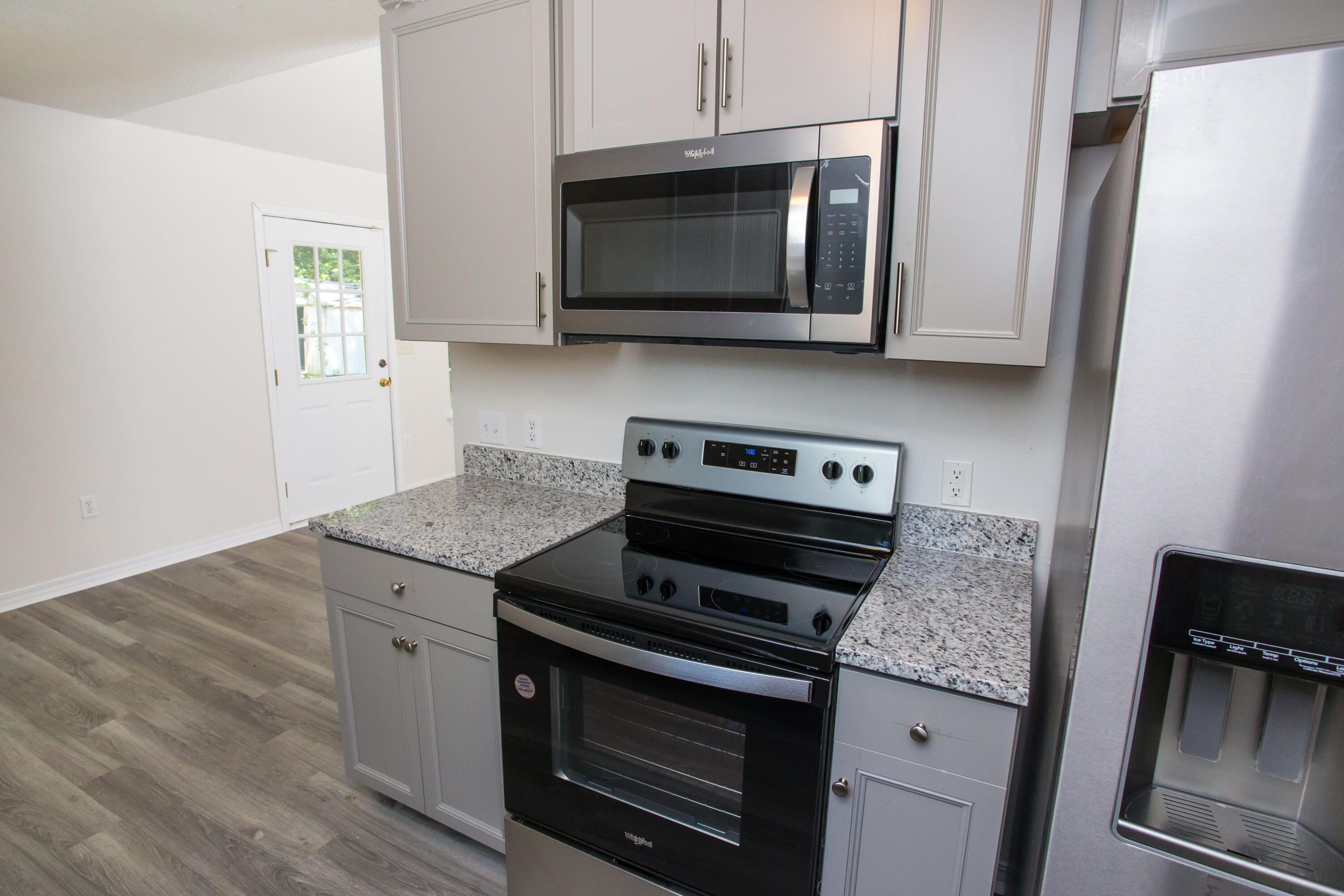 SULLIVANS ADDN TO CRESTVIEW - Residential