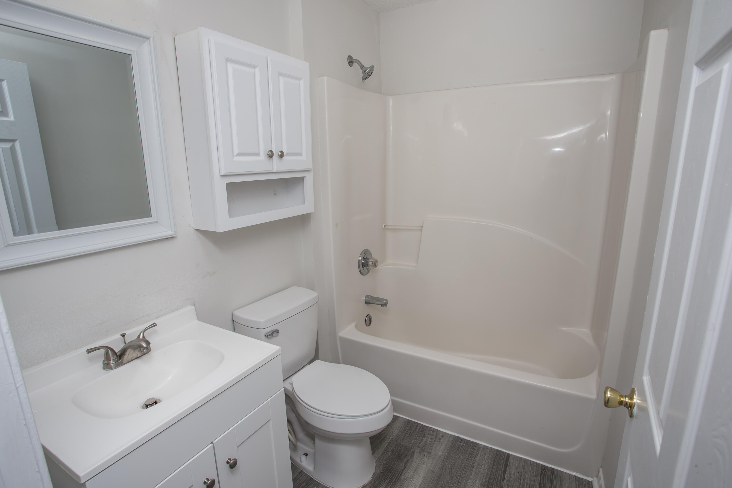 SULLIVANS ADDN TO CRESTVIEW - Residential