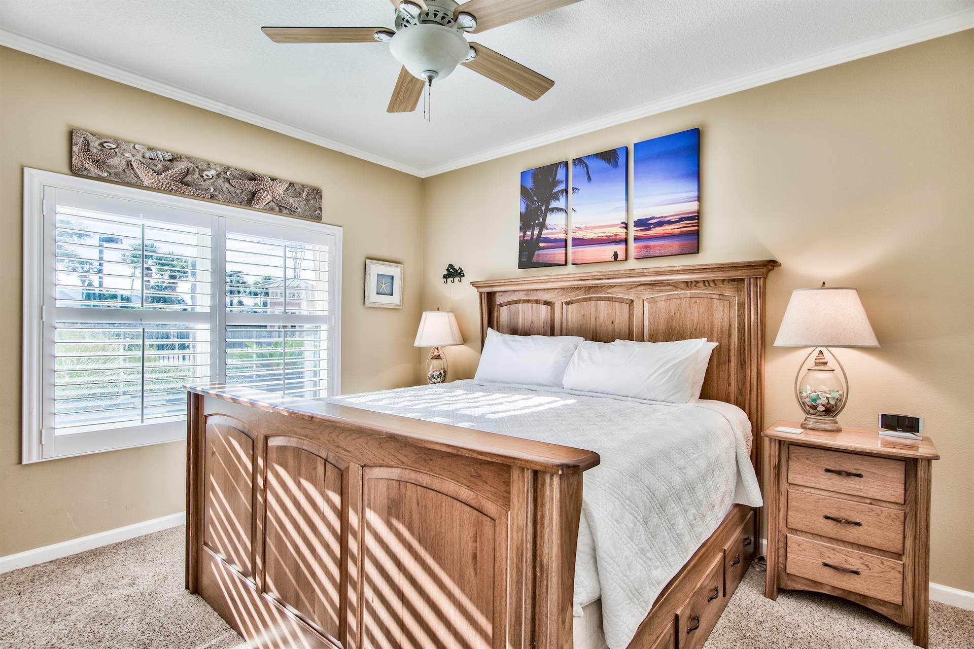 EMERALD WATERS BEACHSIDE CONDOMINIUM - Residential