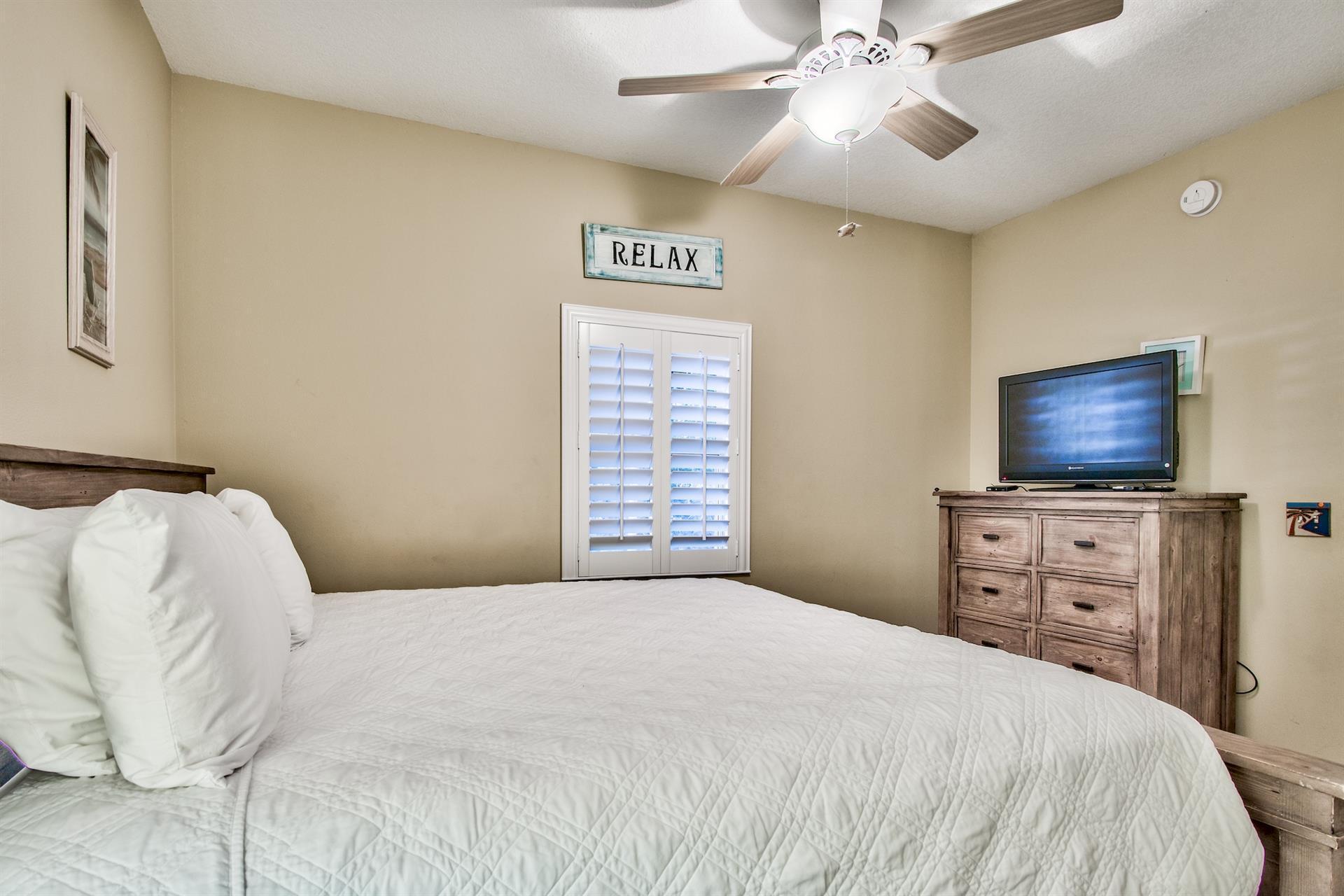 EMERALD WATERS BEACHSIDE CONDOMINIUM - Residential