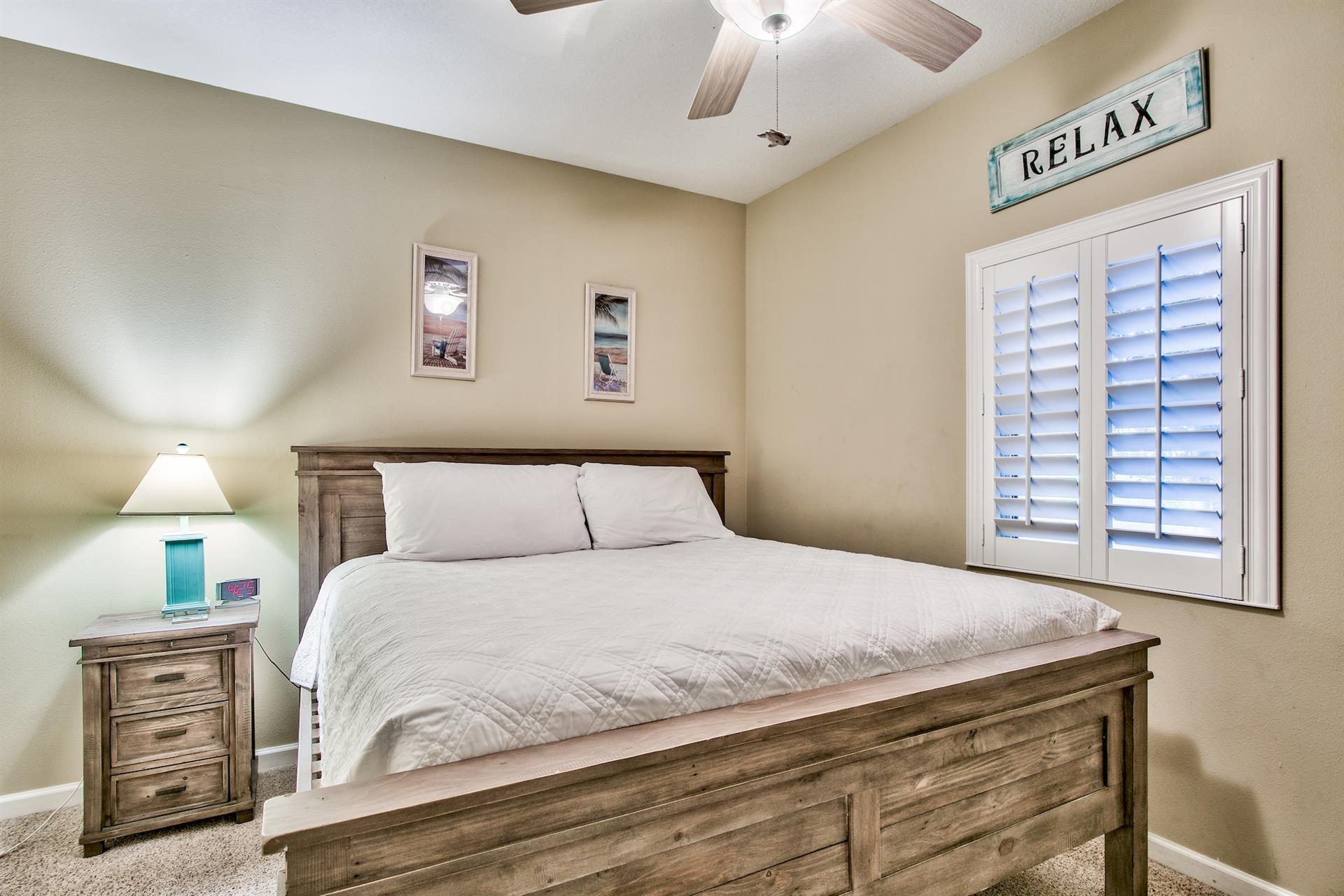 EMERALD WATERS BEACHSIDE CONDOMINIUM - Residential