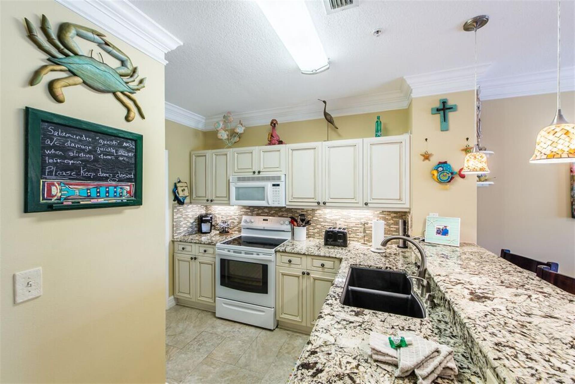 EMERALD WATERS BEACHSIDE CONDOMINIUM - Residential