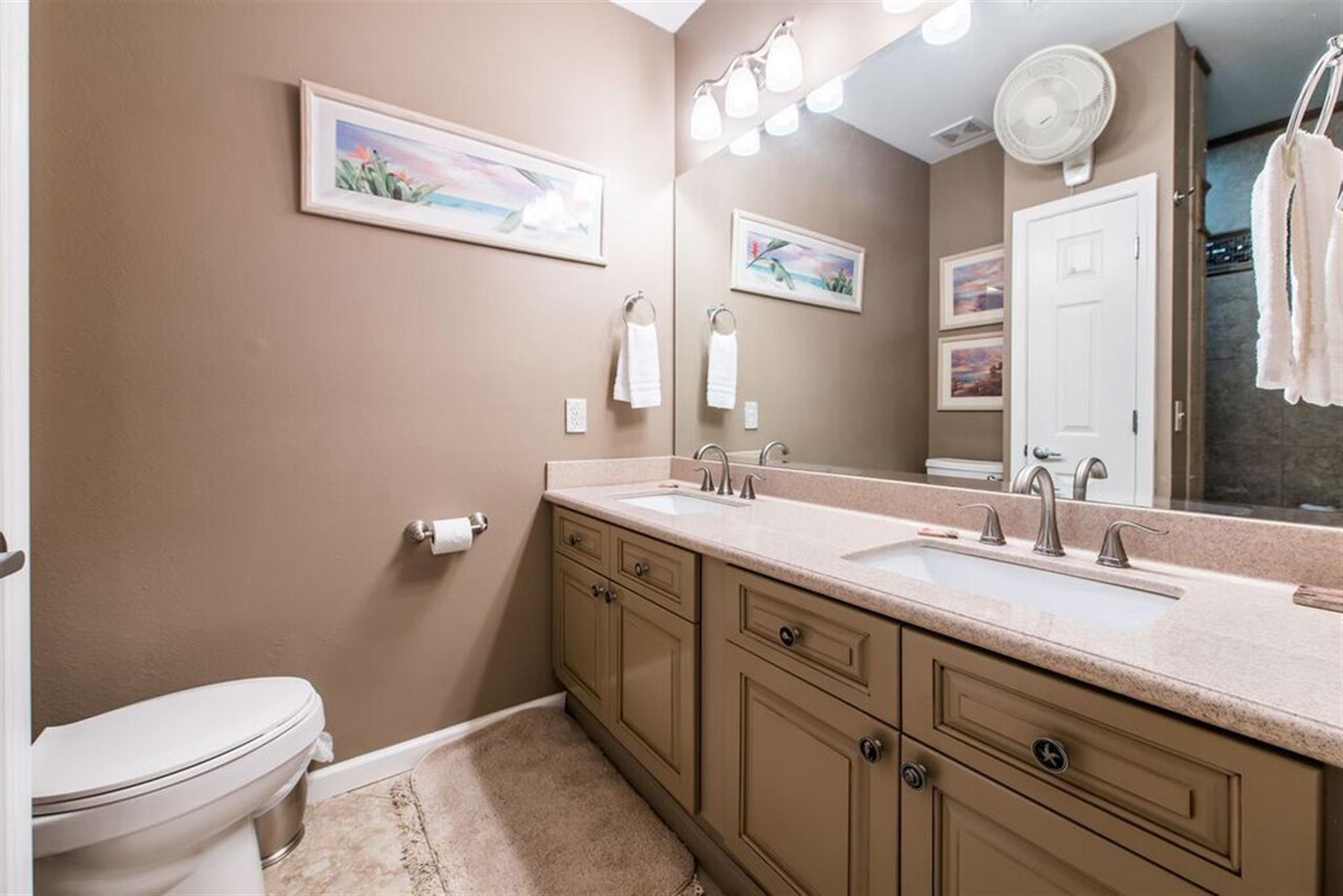 EMERALD WATERS BEACHSIDE CONDOMINIUM - Residential