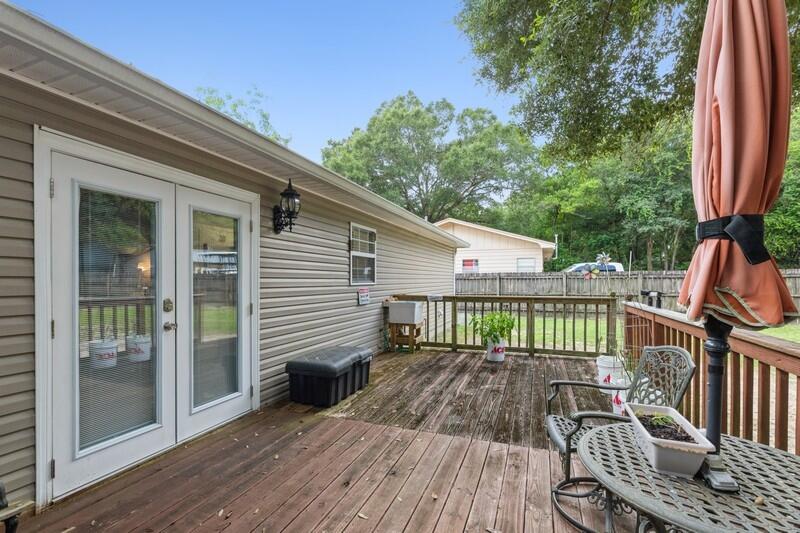 MORRIS ADDN TO CRESTVIEW - Residential