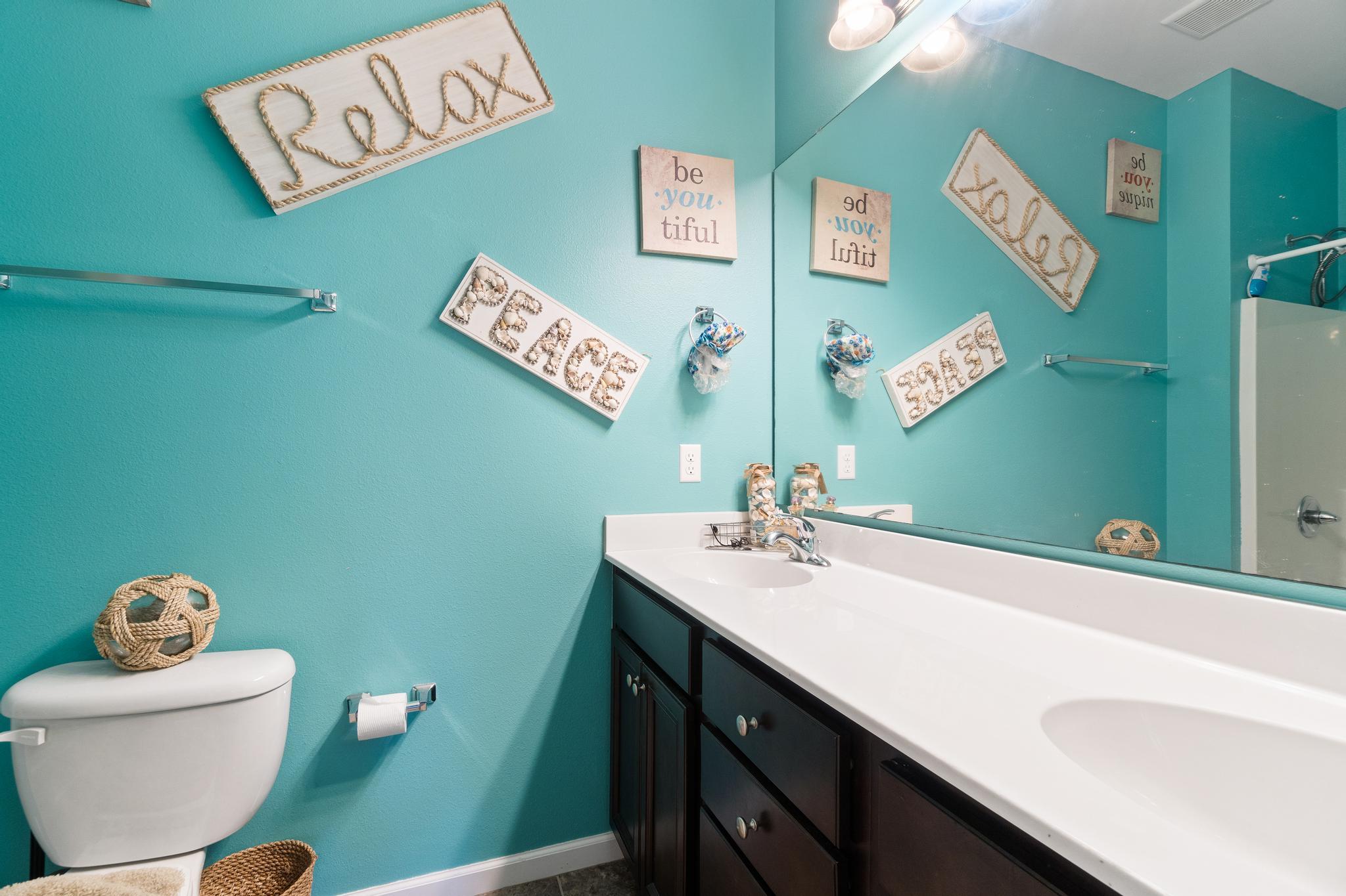 REDWOOD VILLAGE - Residential