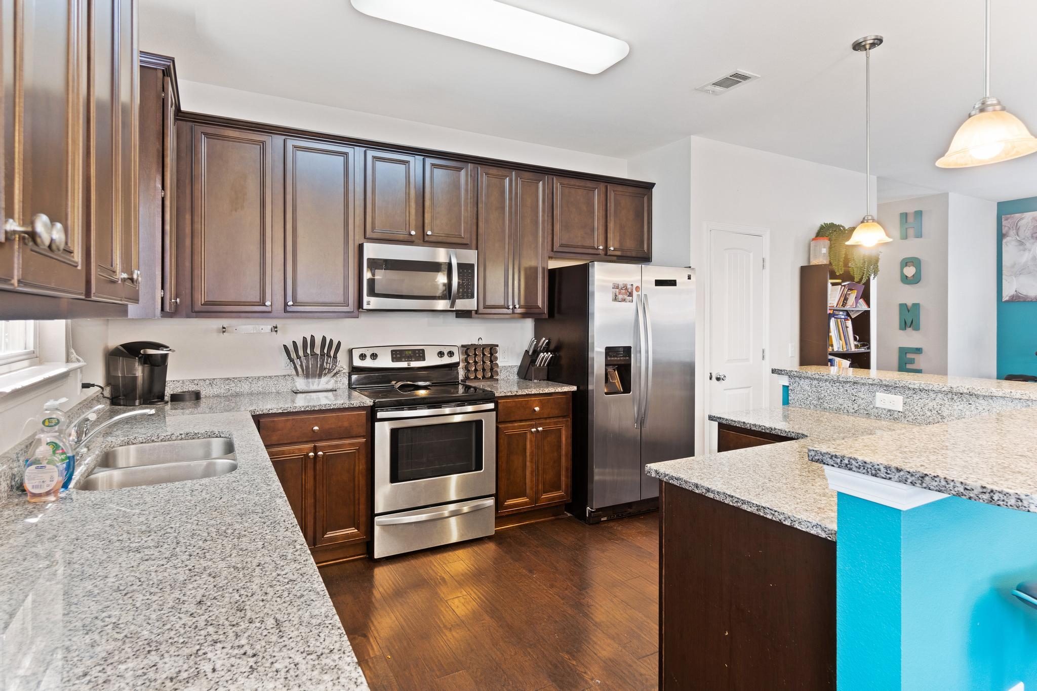 REDWOOD VILLAGE - Residential