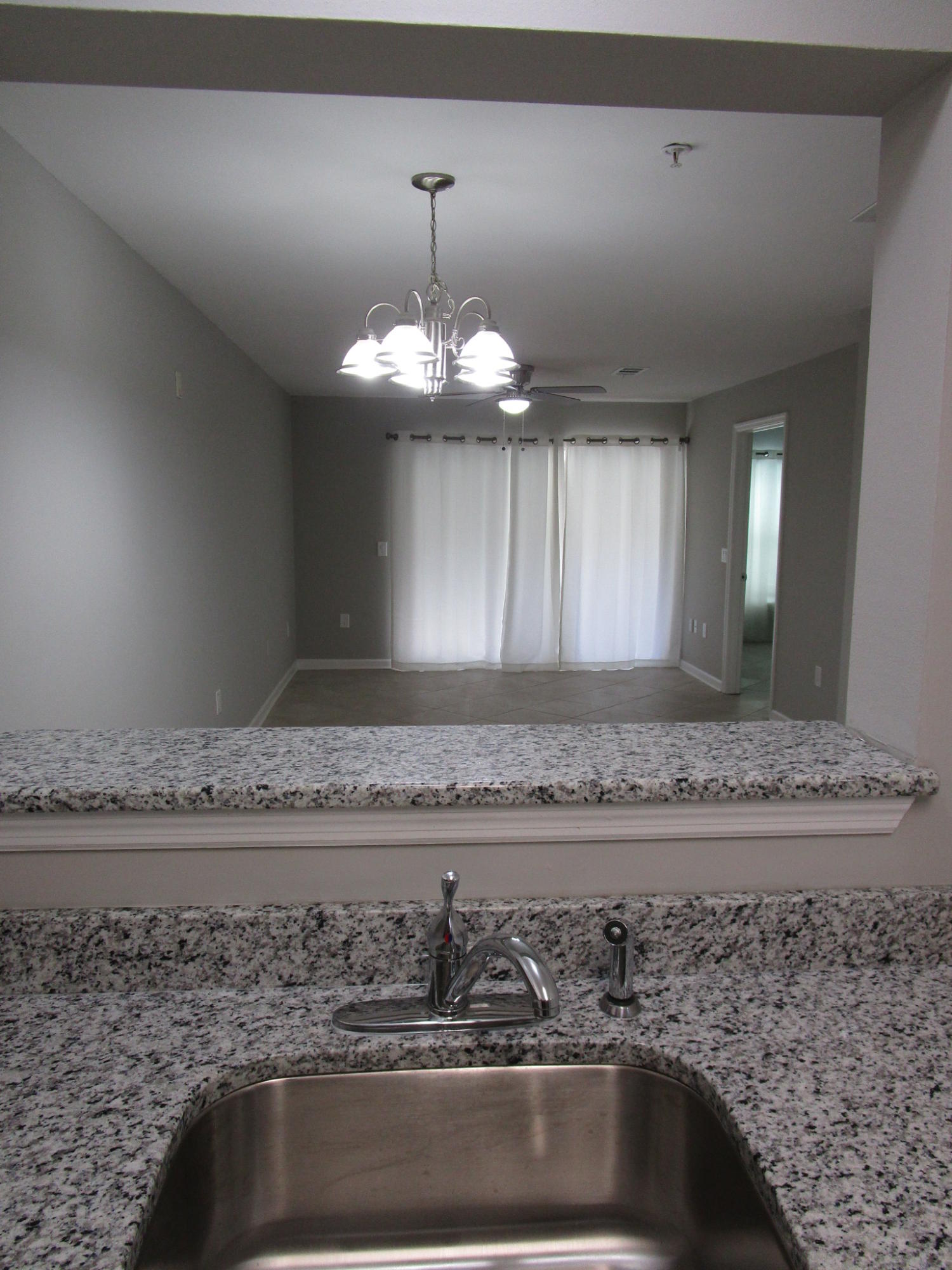 FLORIDA CLUB - Residential Lease