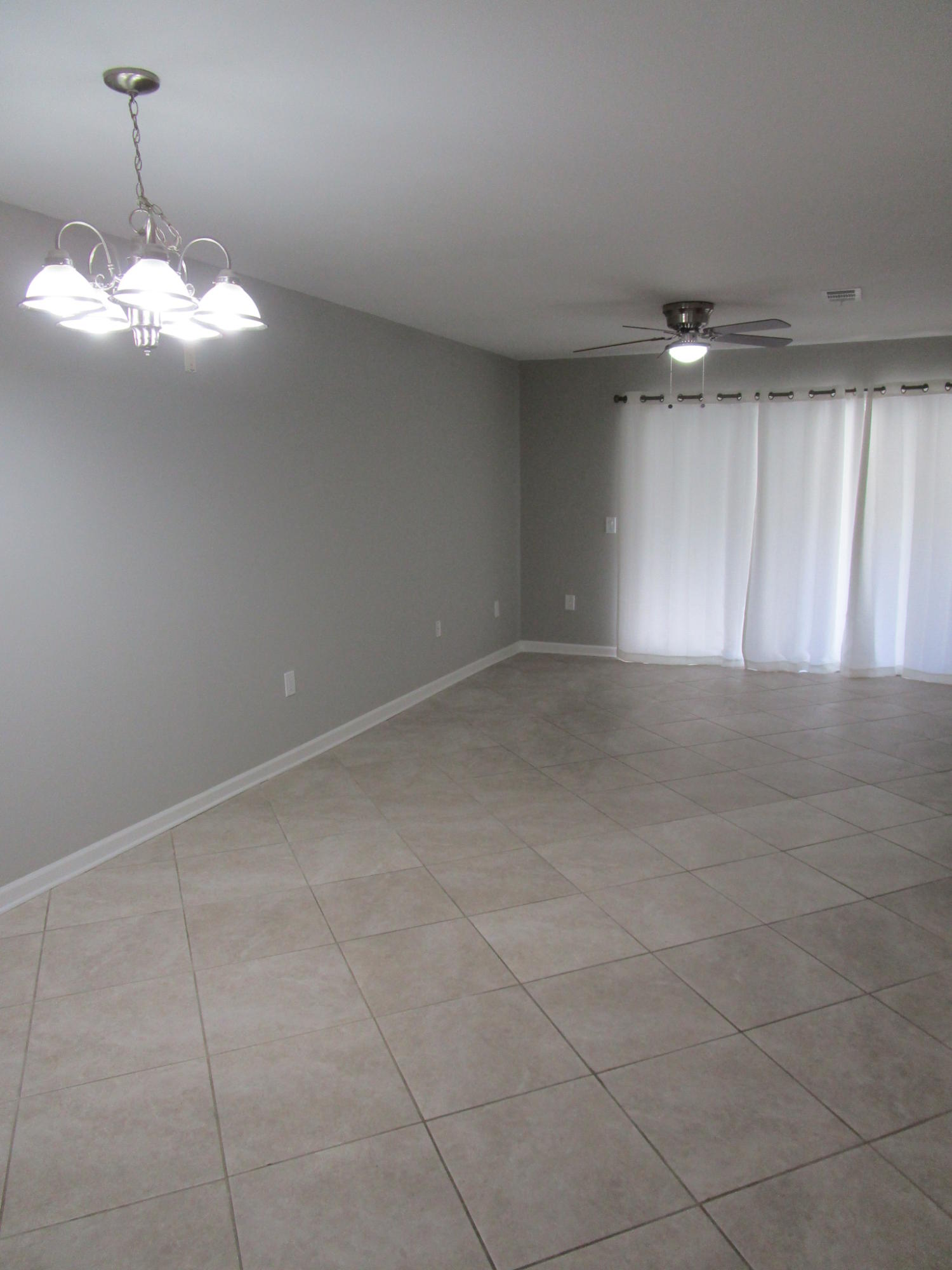 FLORIDA CLUB - Residential Lease