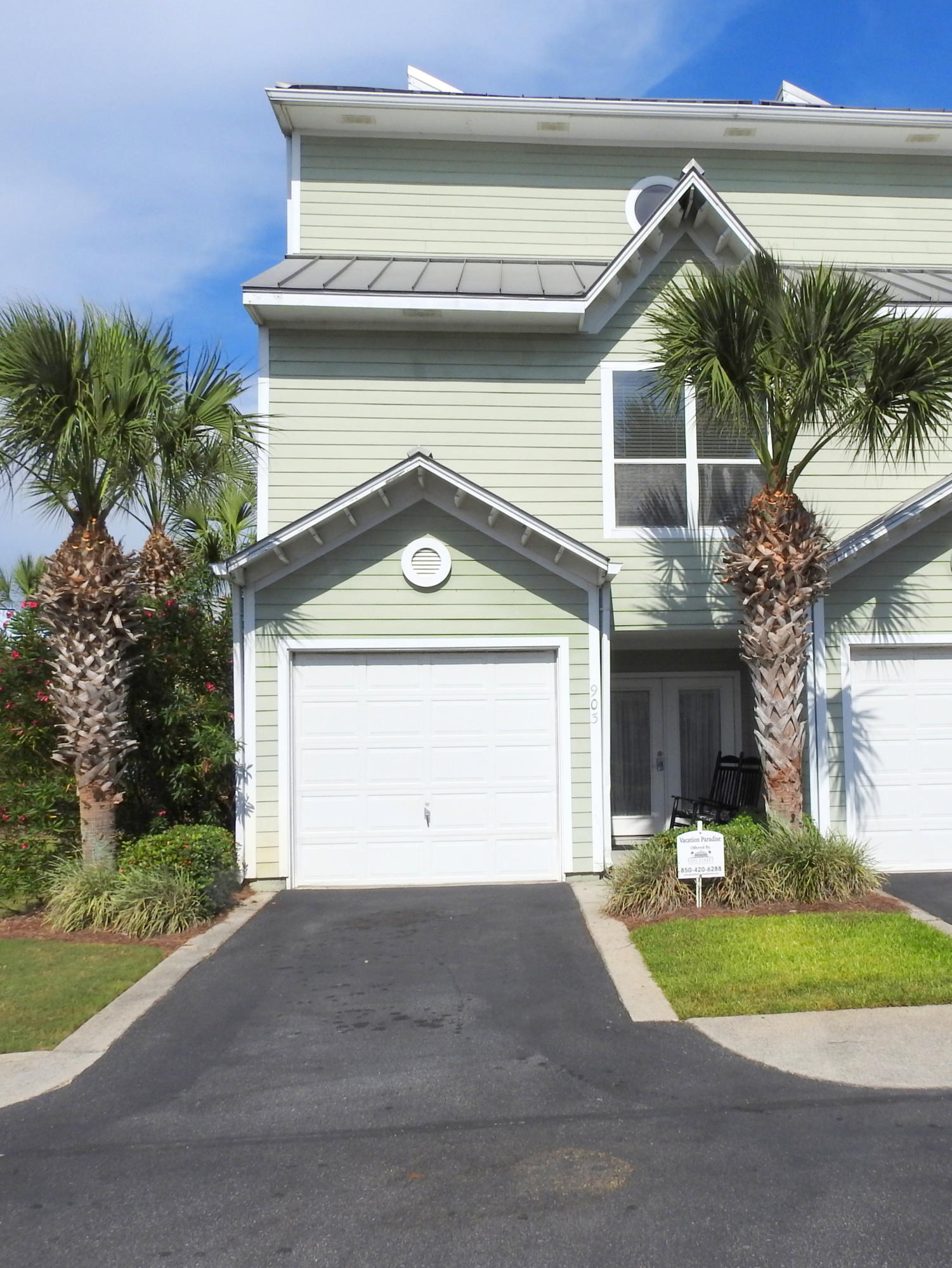 BEACH POINTE T/H - Residential