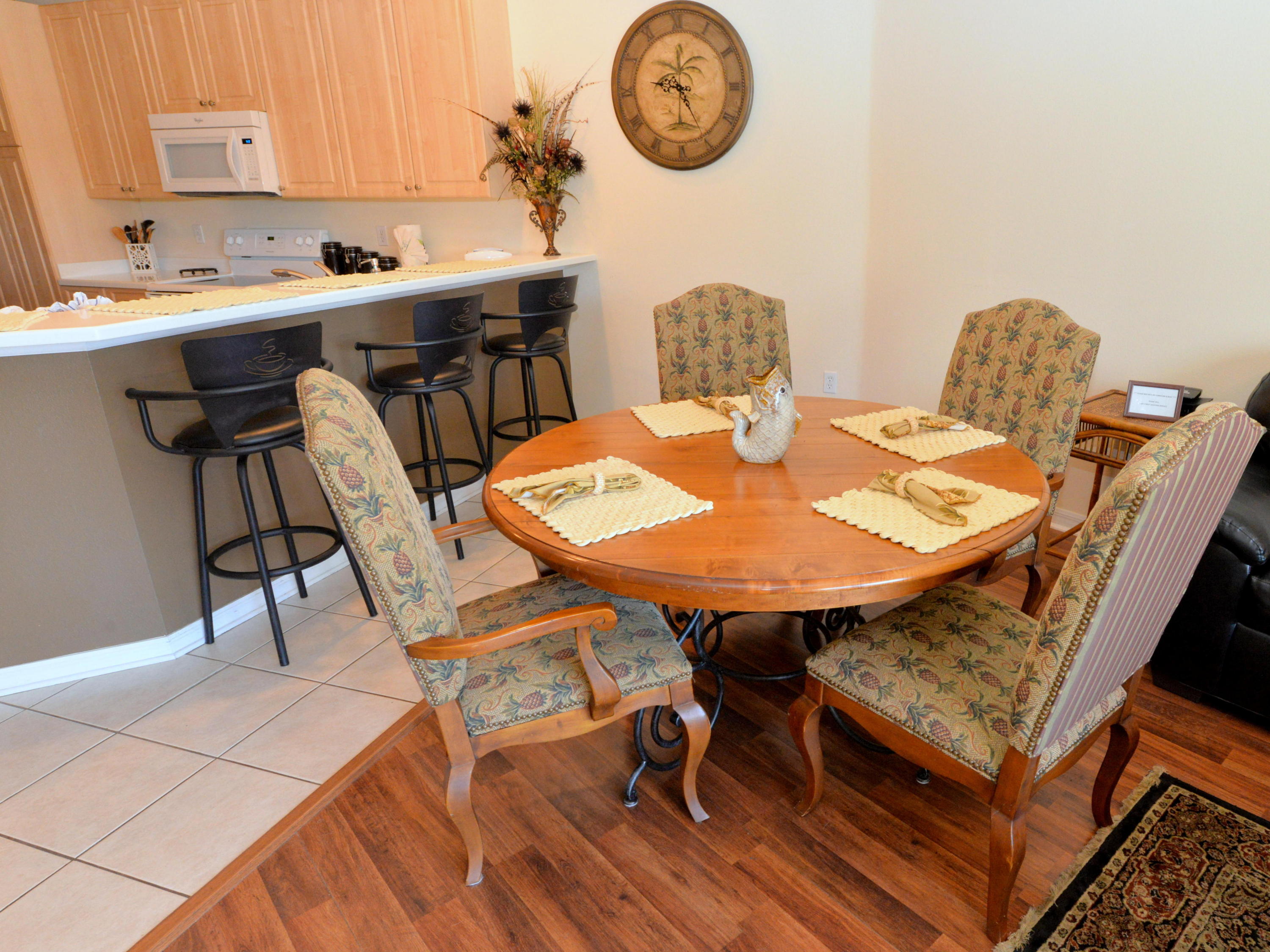 BEACH POINTE T/H - Residential