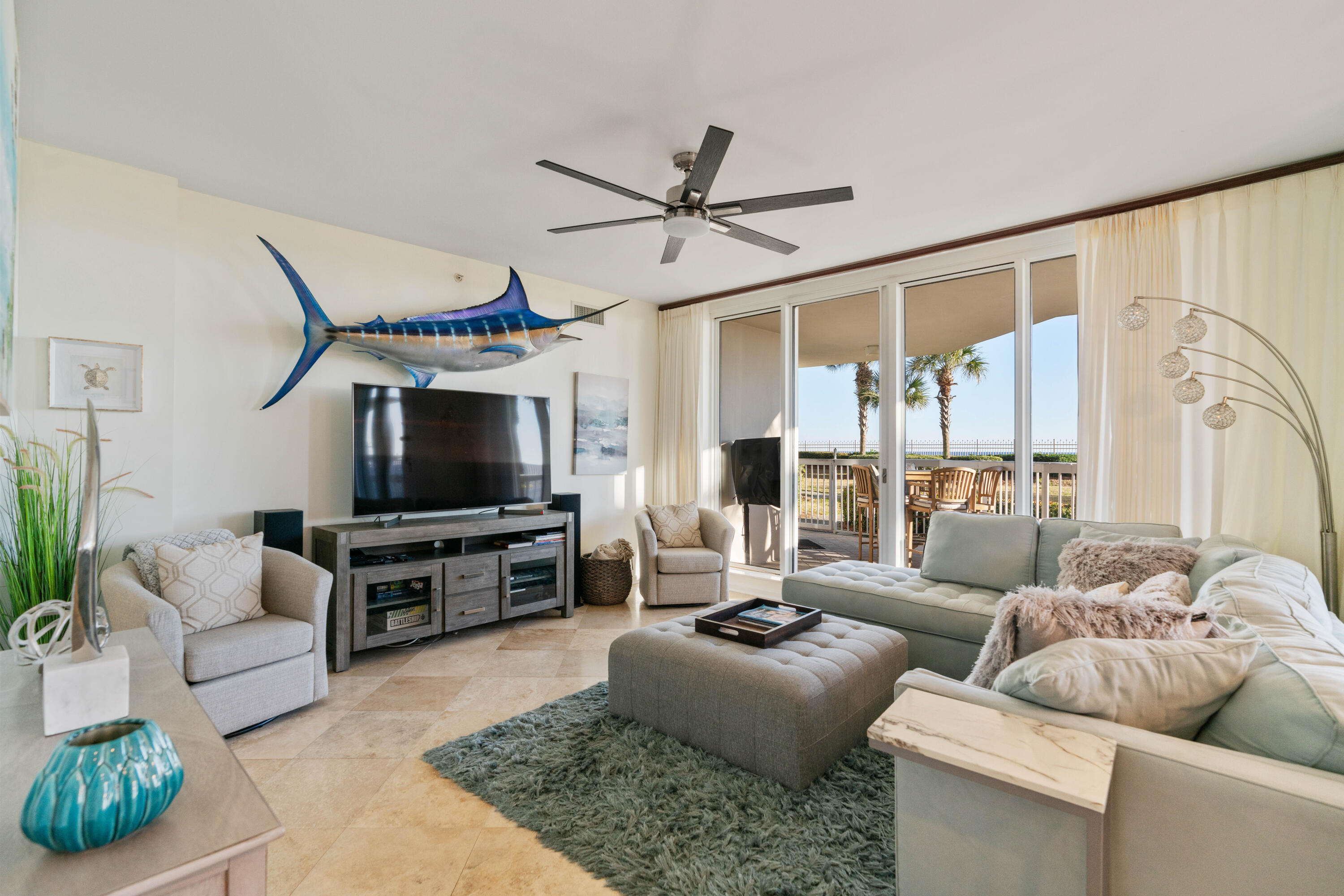 SILVER BEACH TOWERS - Residential