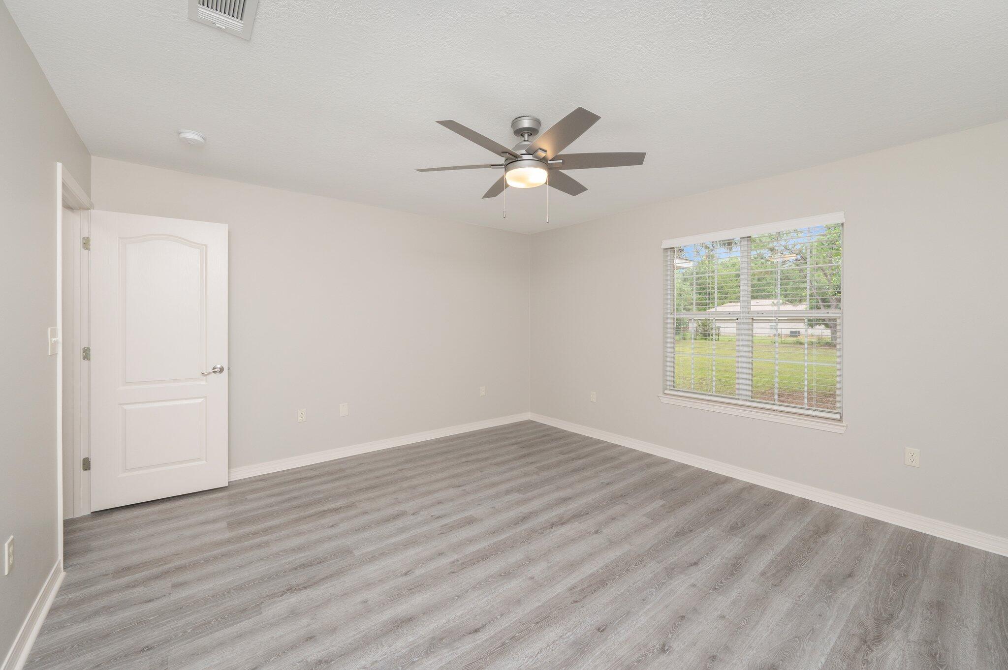 DEER VALLEY ESTATES LOT 3 - Residential