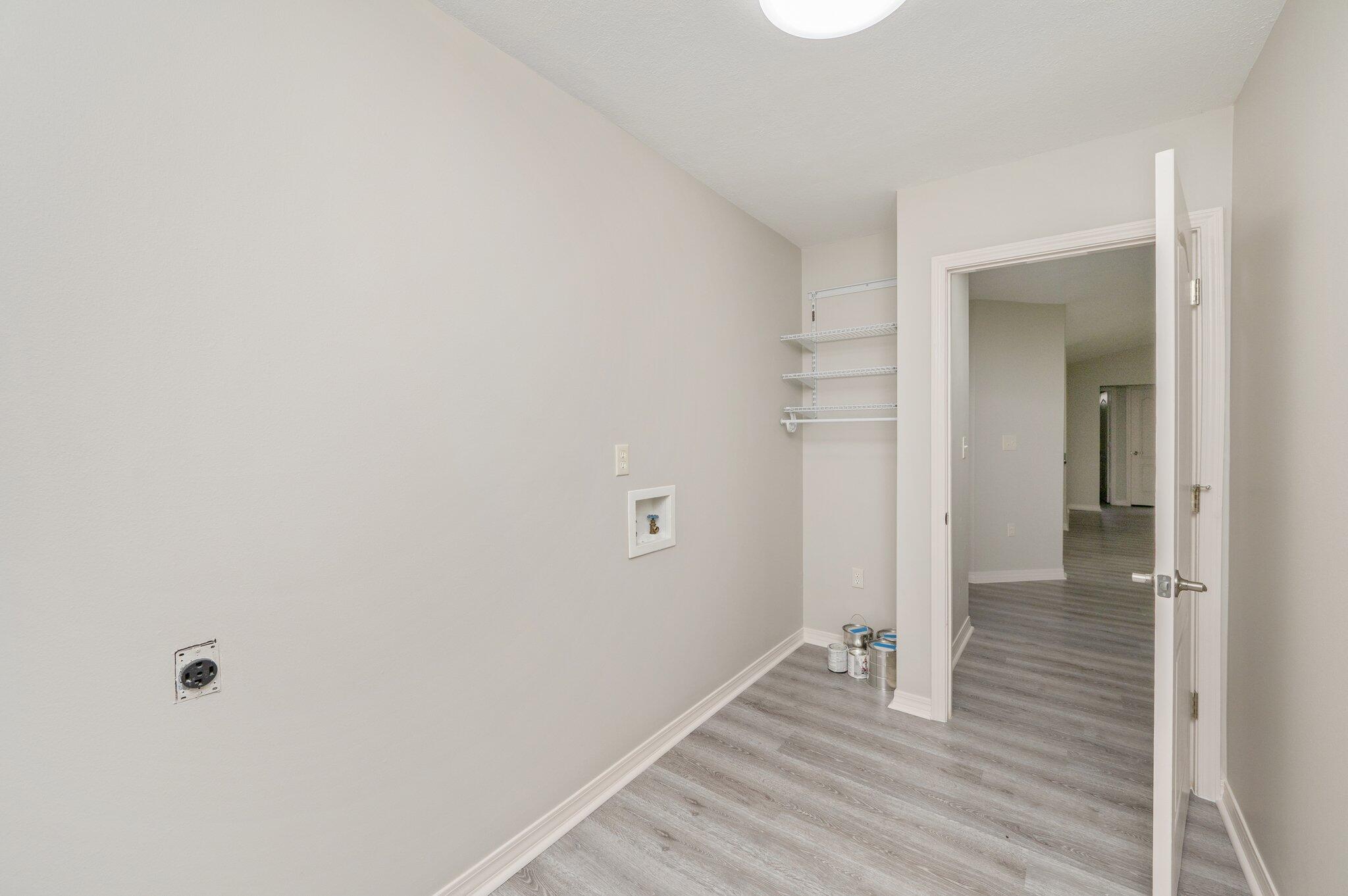 DEER VALLEY ESTATES LOT 3 - Residential