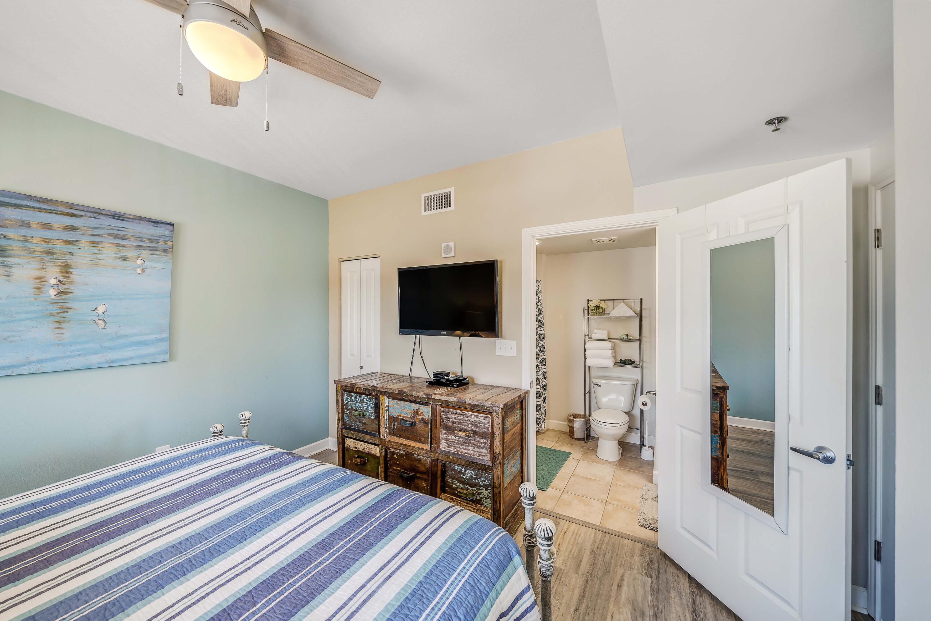 SHORES OF PANAMA II - Residential